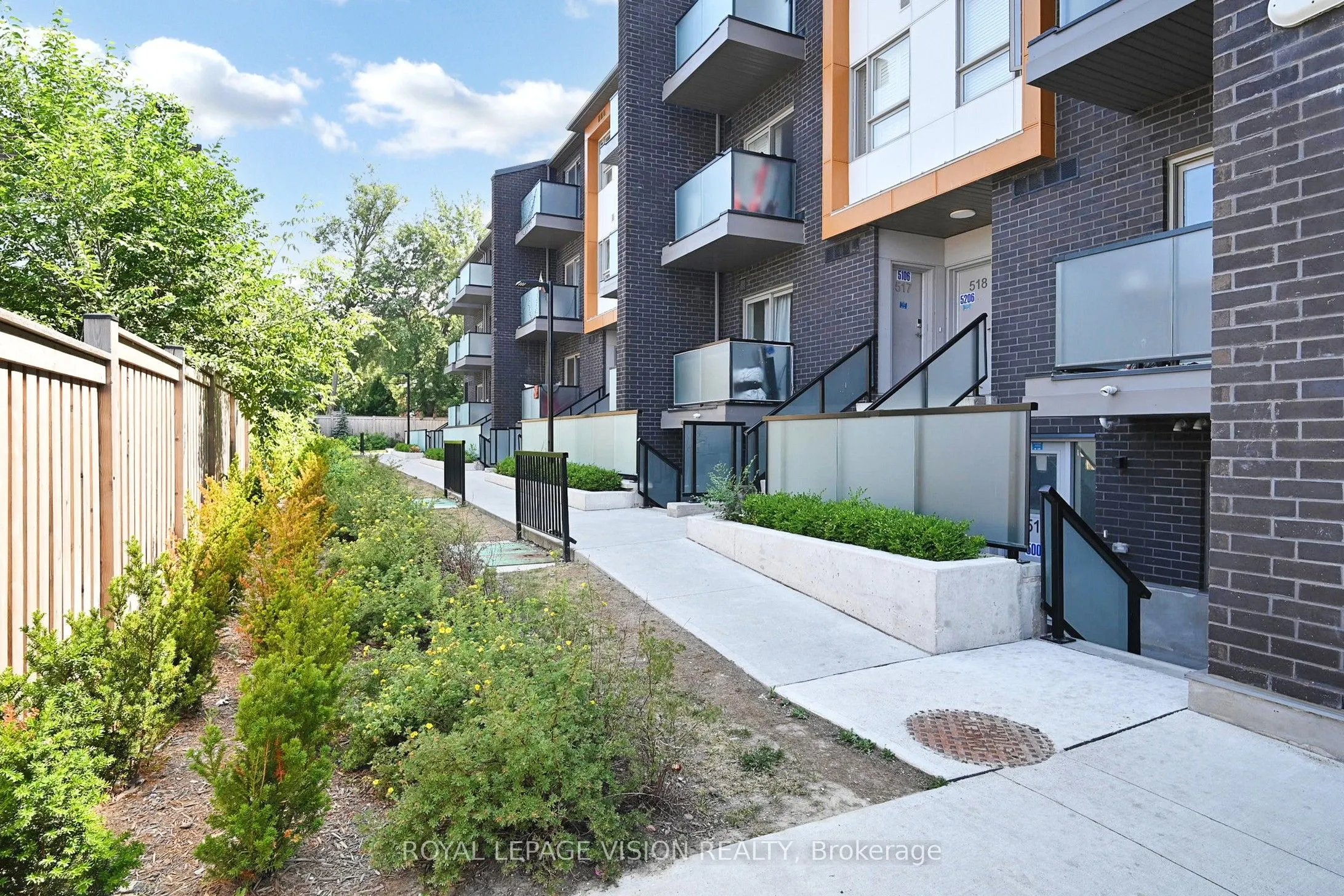 2791 Eglinton Avenue, #508