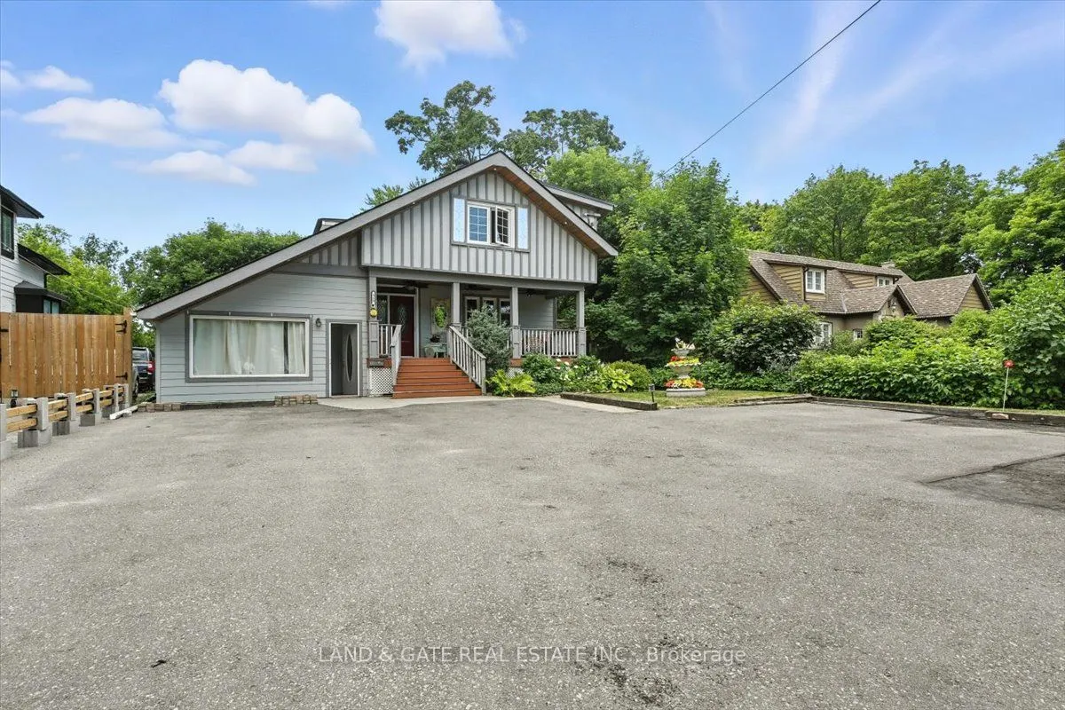519 Kingston Road W