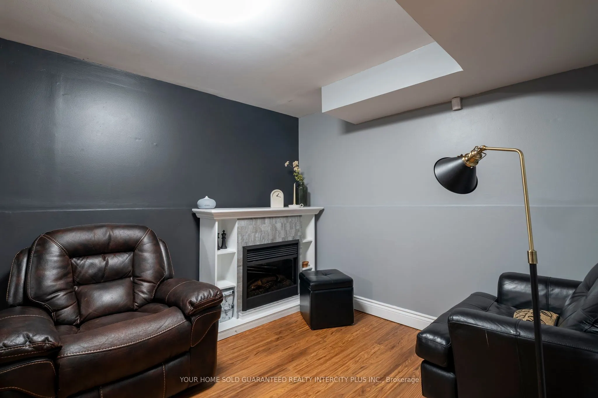 54 Lowder Place