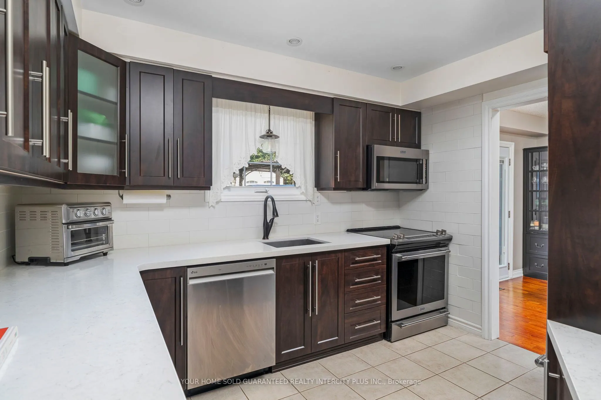 54 Lowder Place