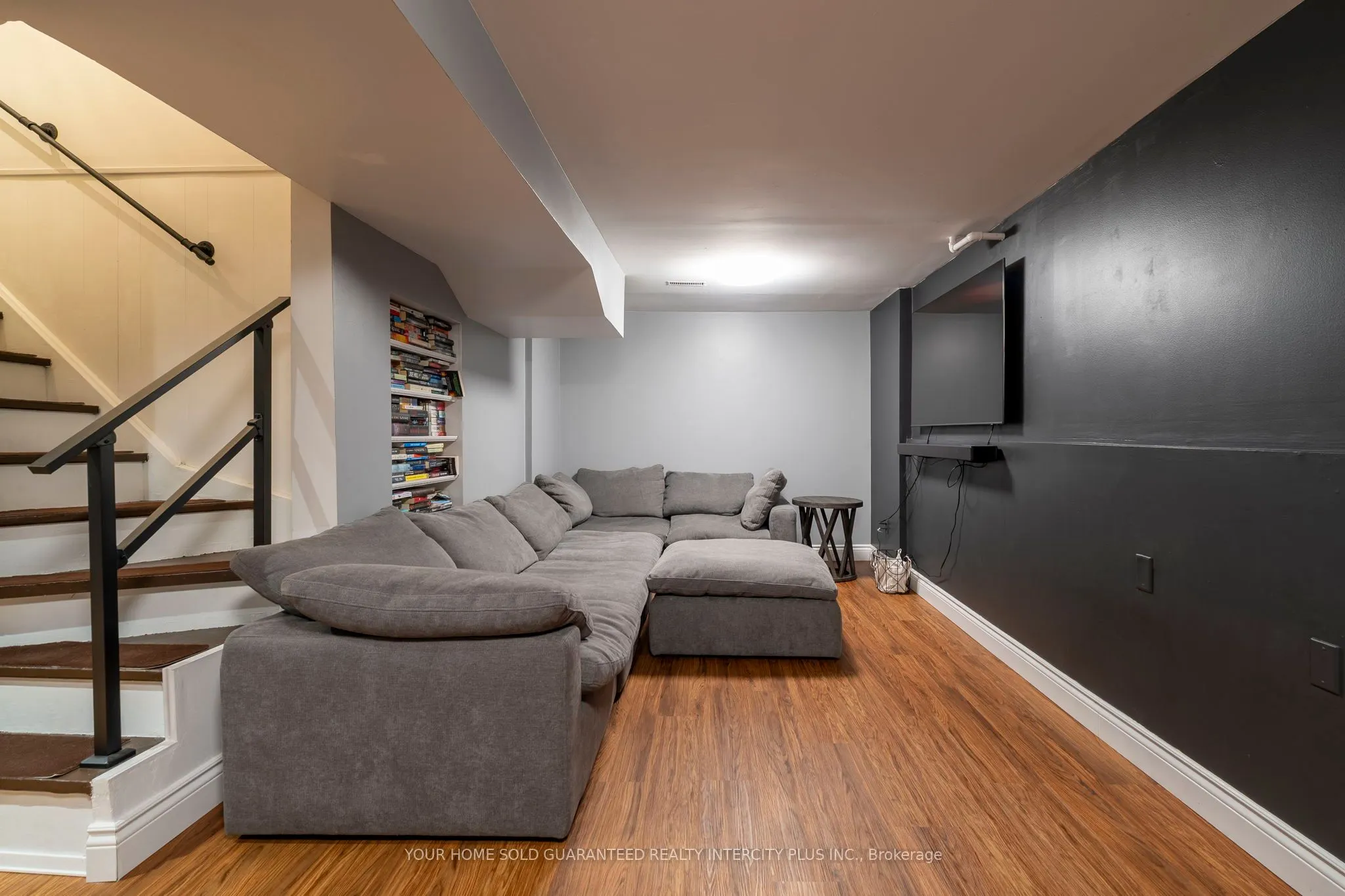 54 Lowder Place