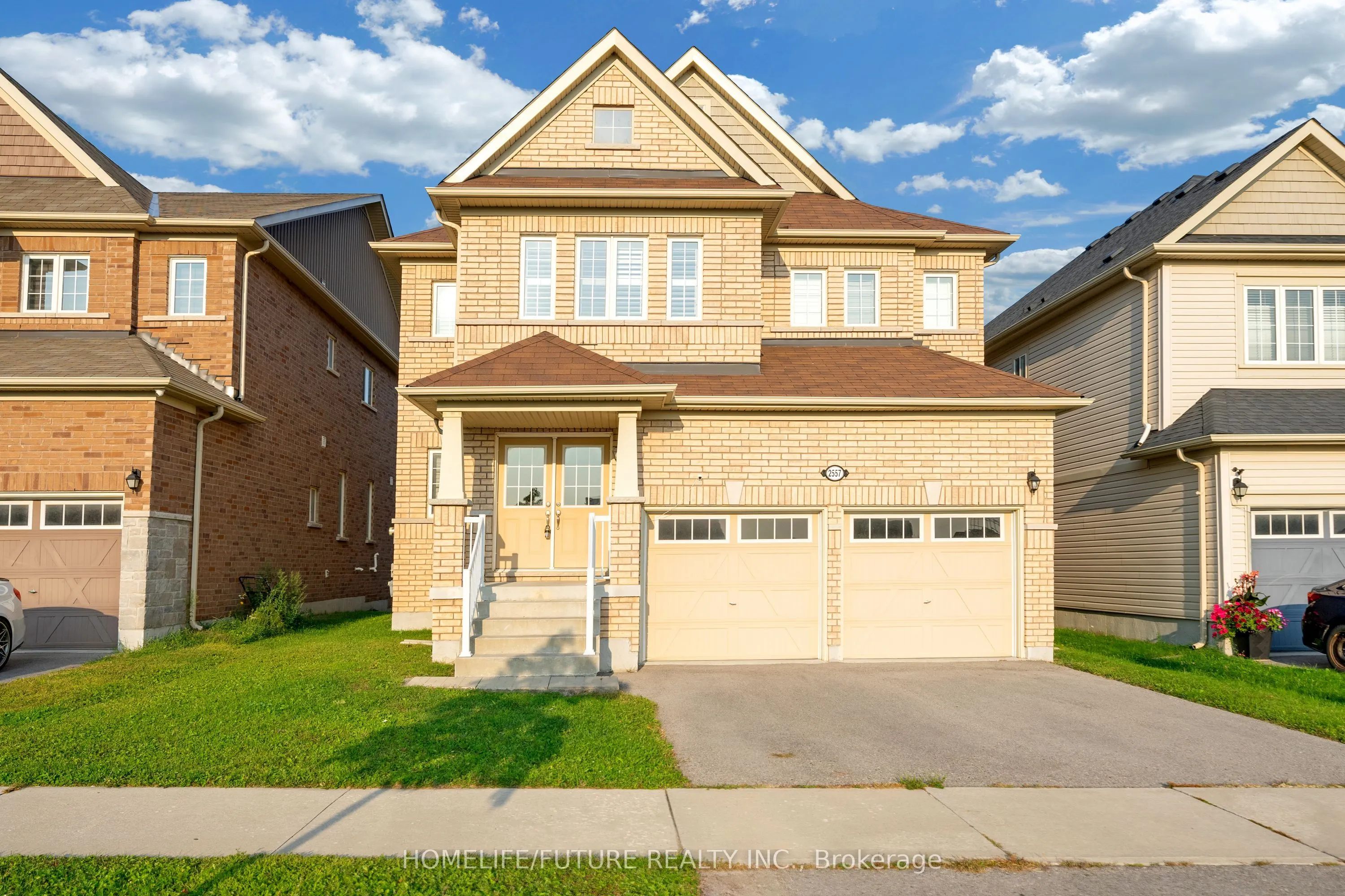 2557 Bridle Road