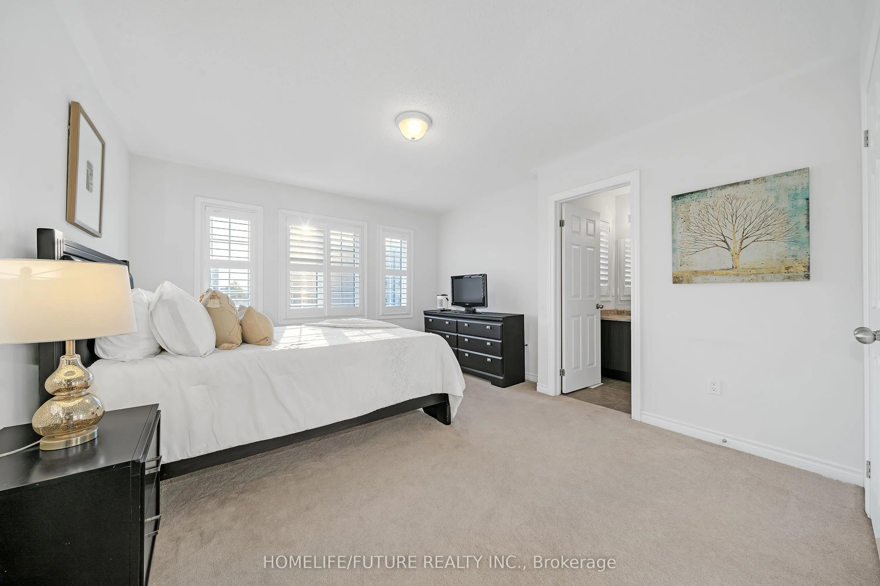 2557 Bridle Road