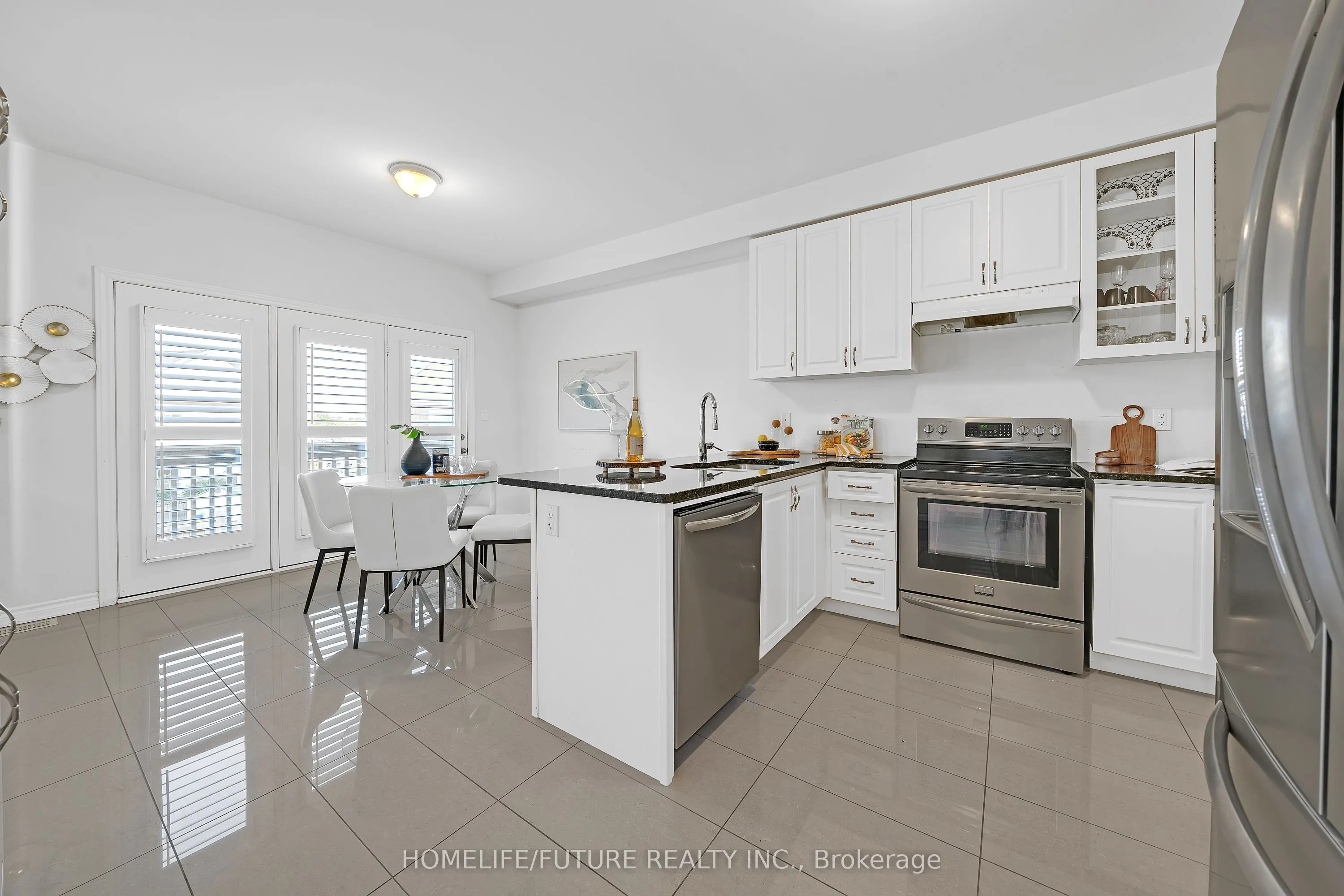 2557 Bridle Road