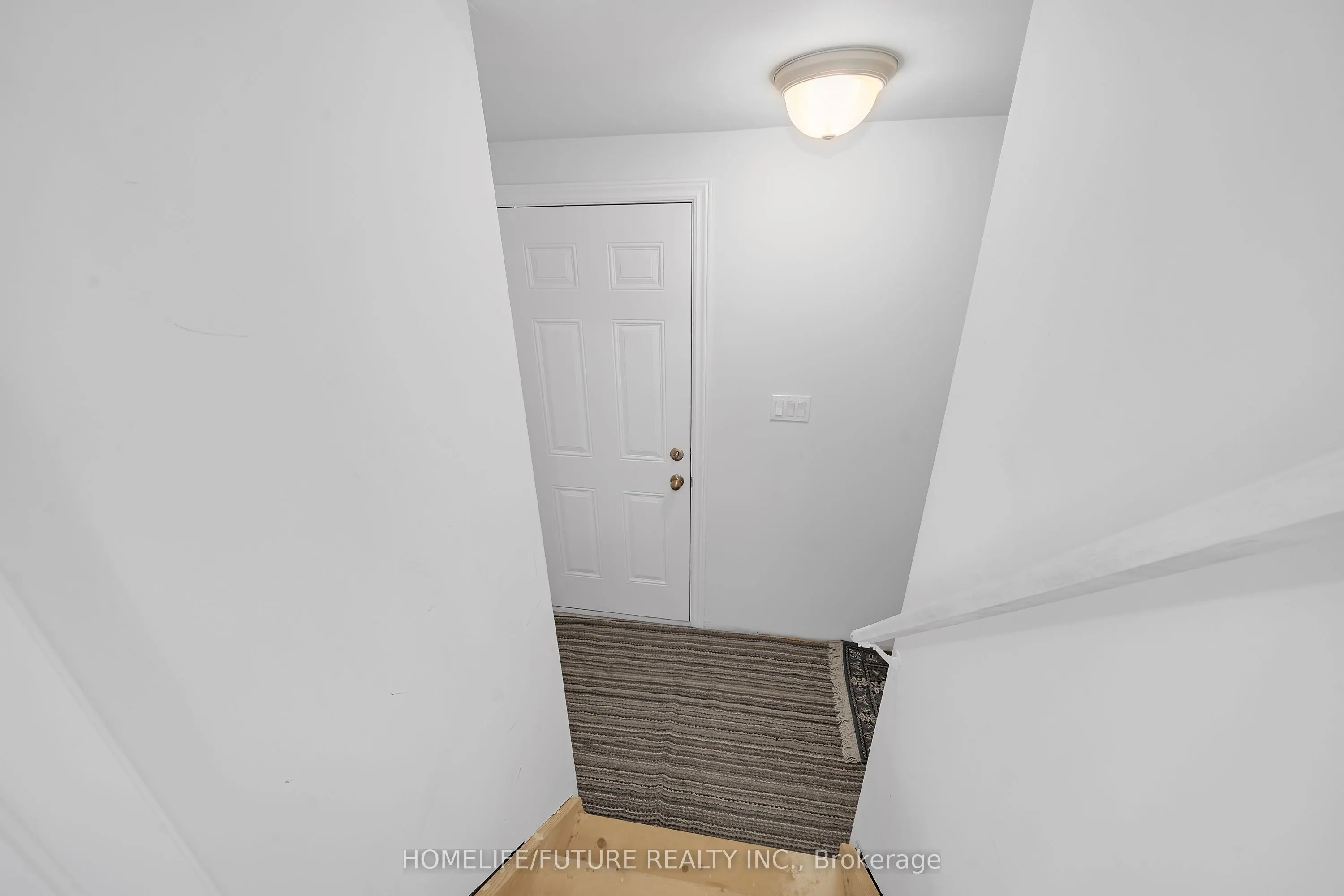 2557 Bridle Road