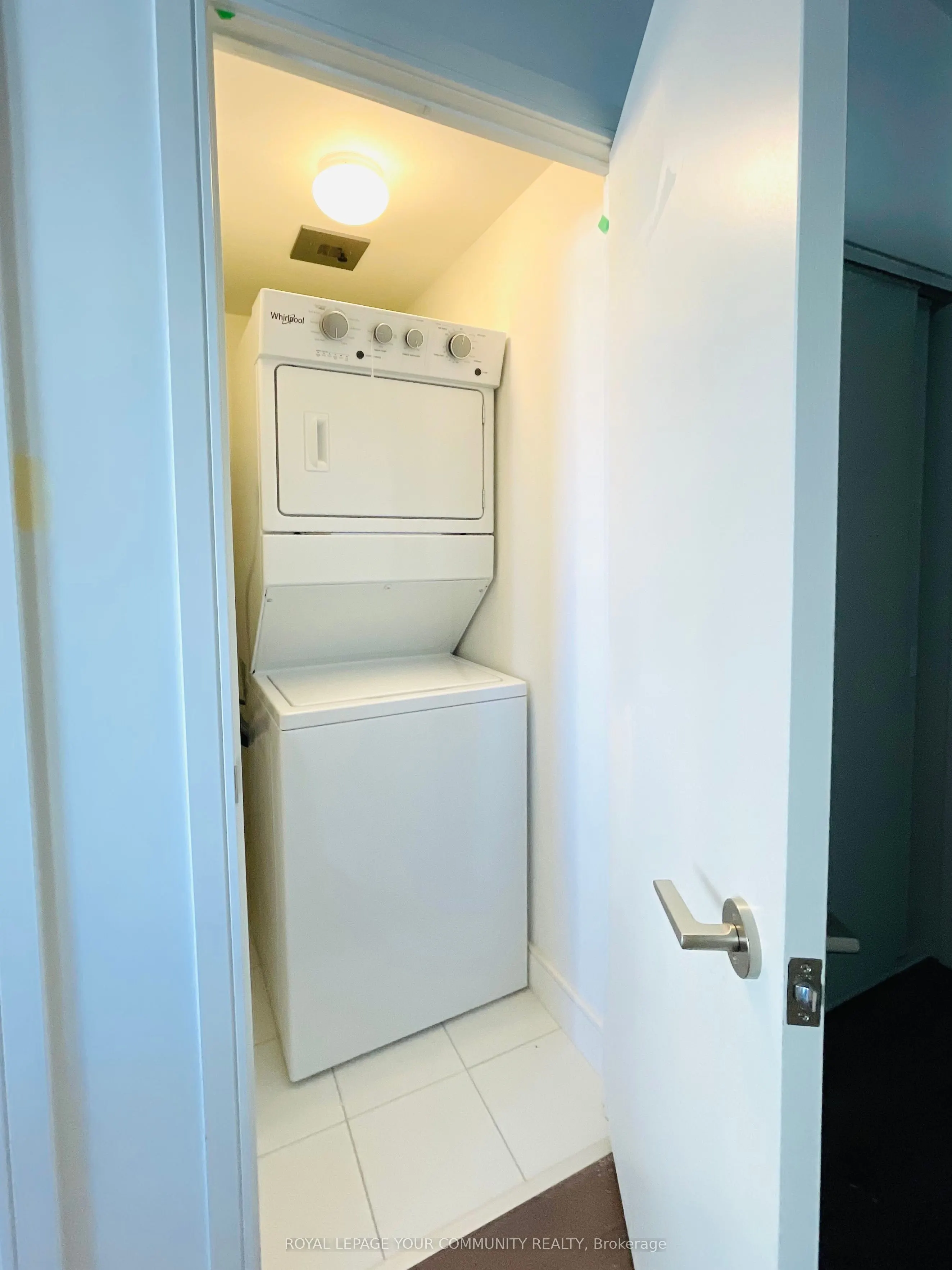 1350 Ellesmere Road, #1204