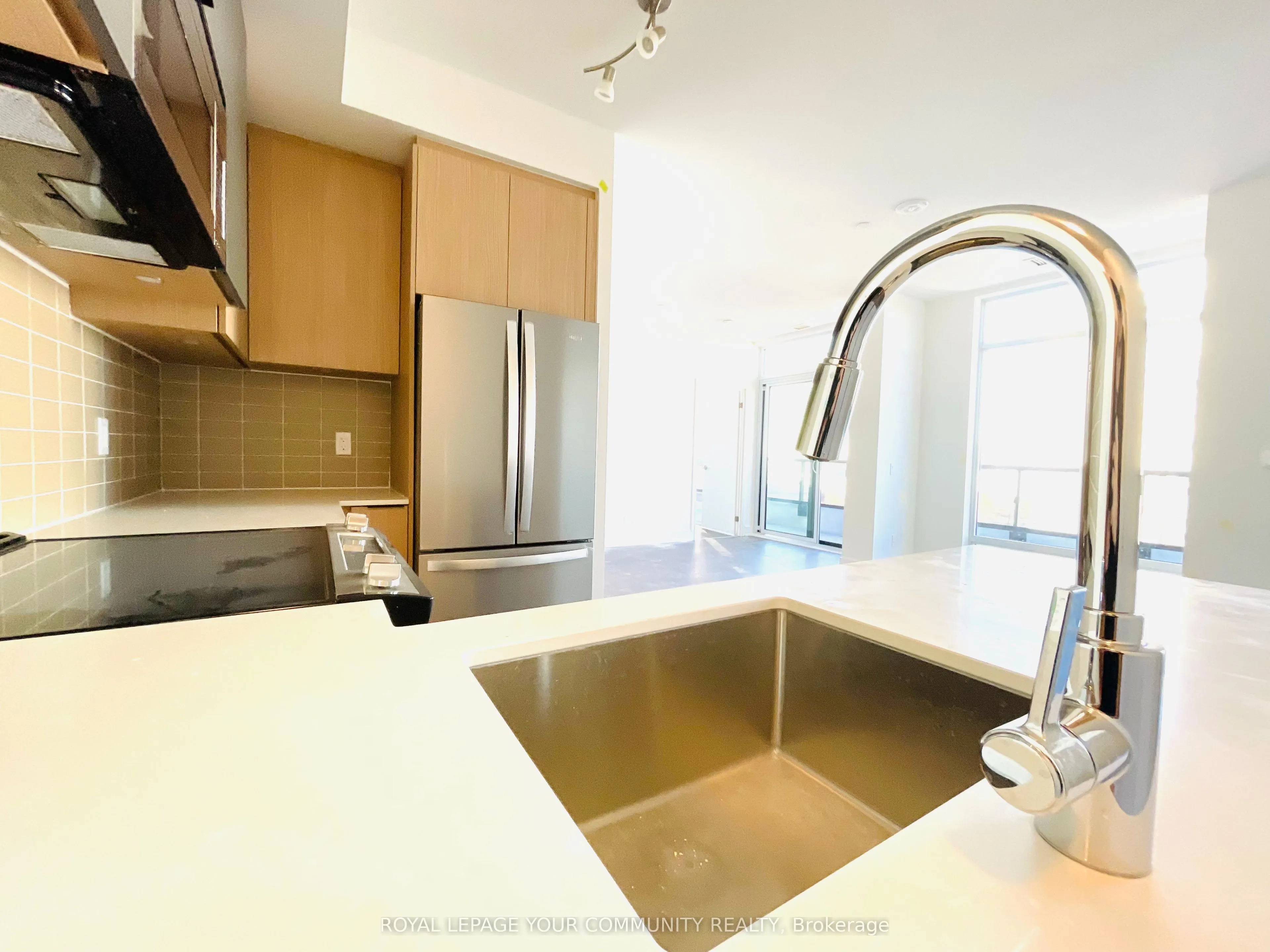1350 Ellesmere Road, #1204