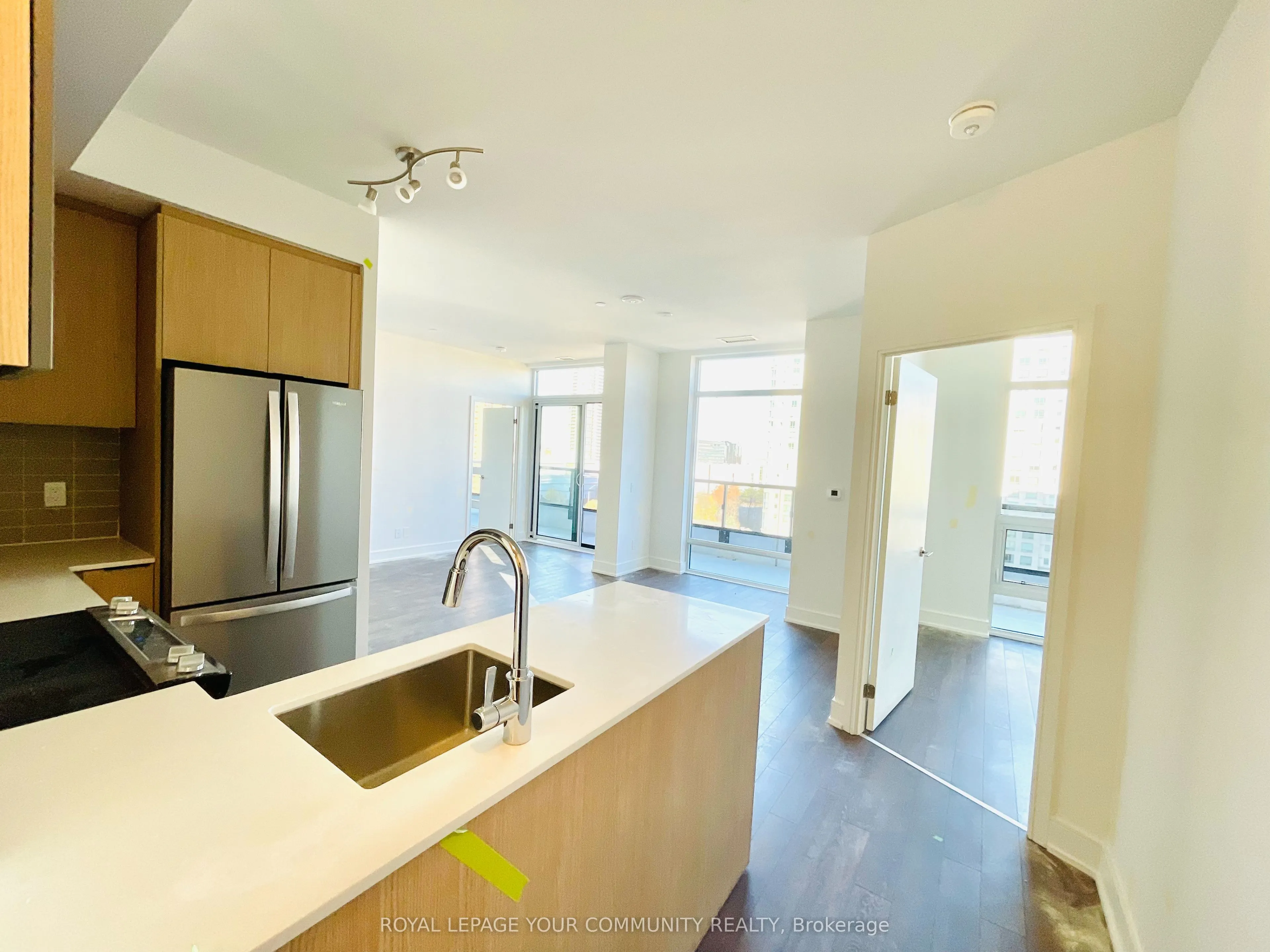 1350 Ellesmere Road, #1204