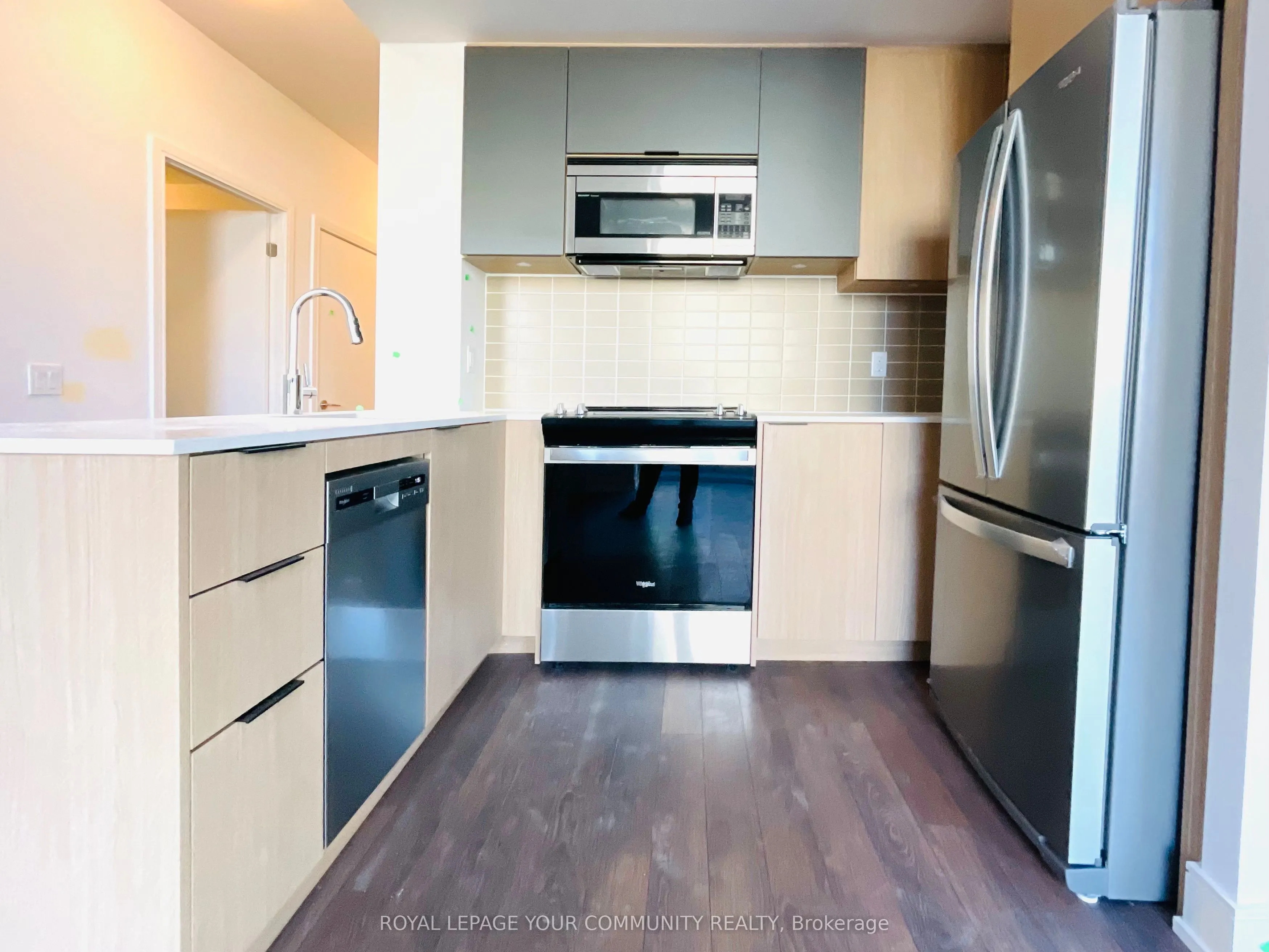 1350 Ellesmere Road, #1204