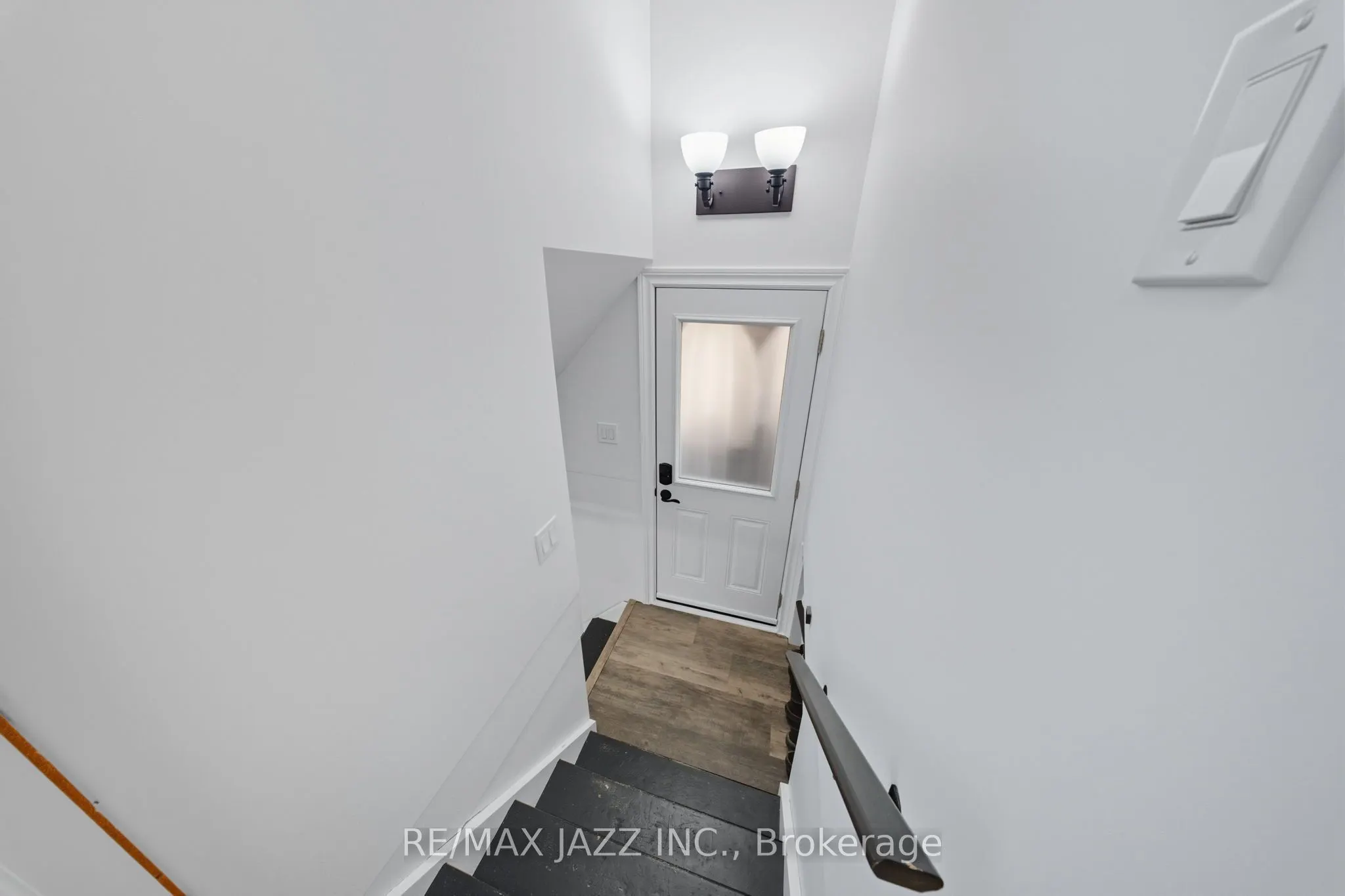 55 Liberty Street S
