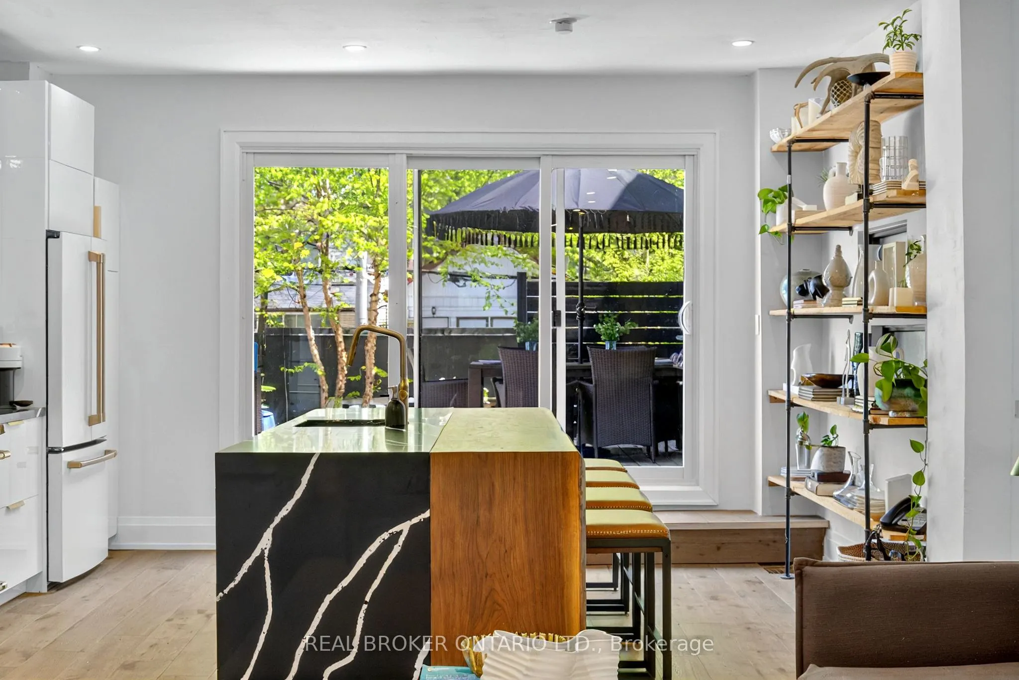143 Parkmount Road