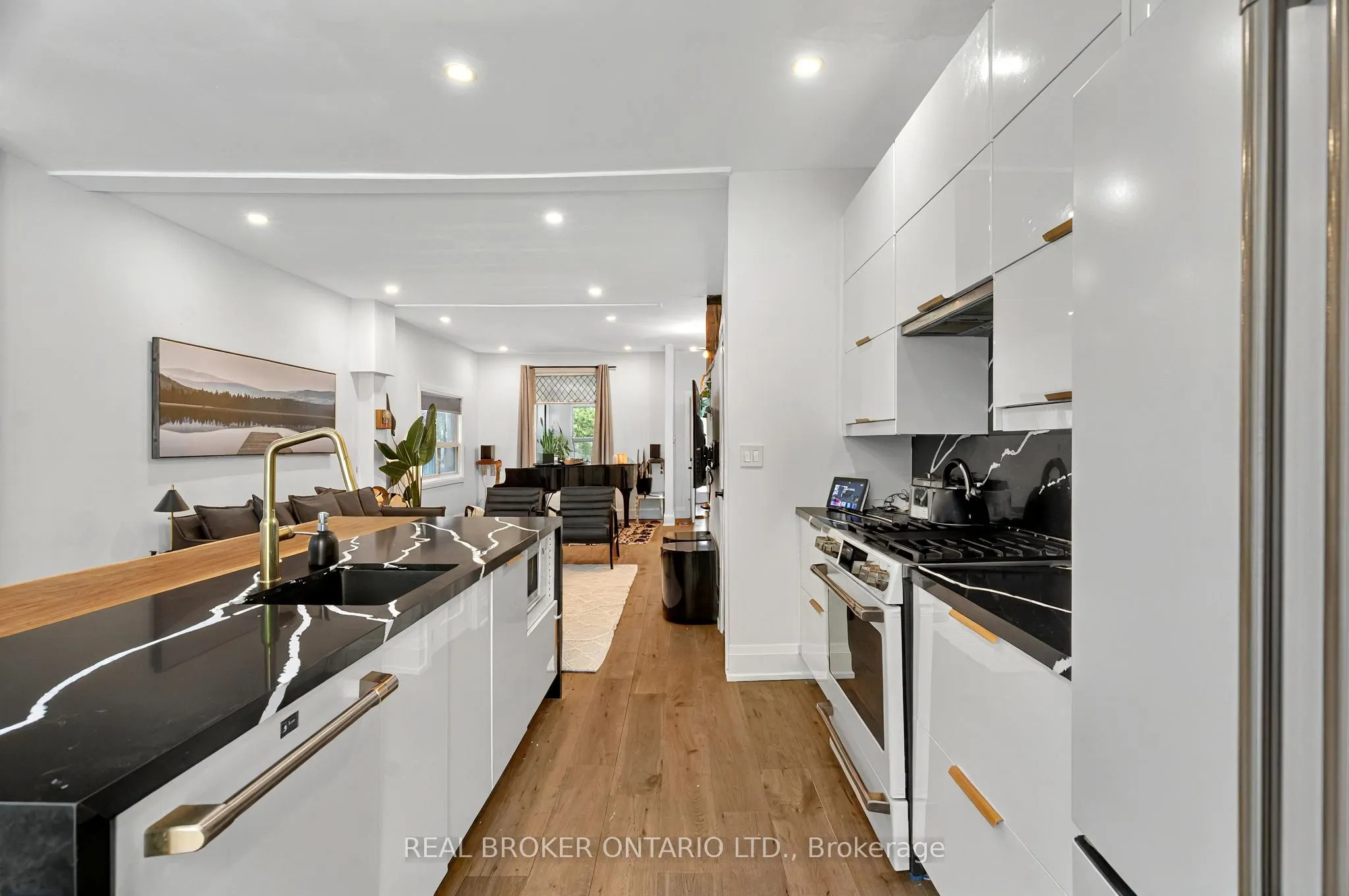 143 Parkmount Road