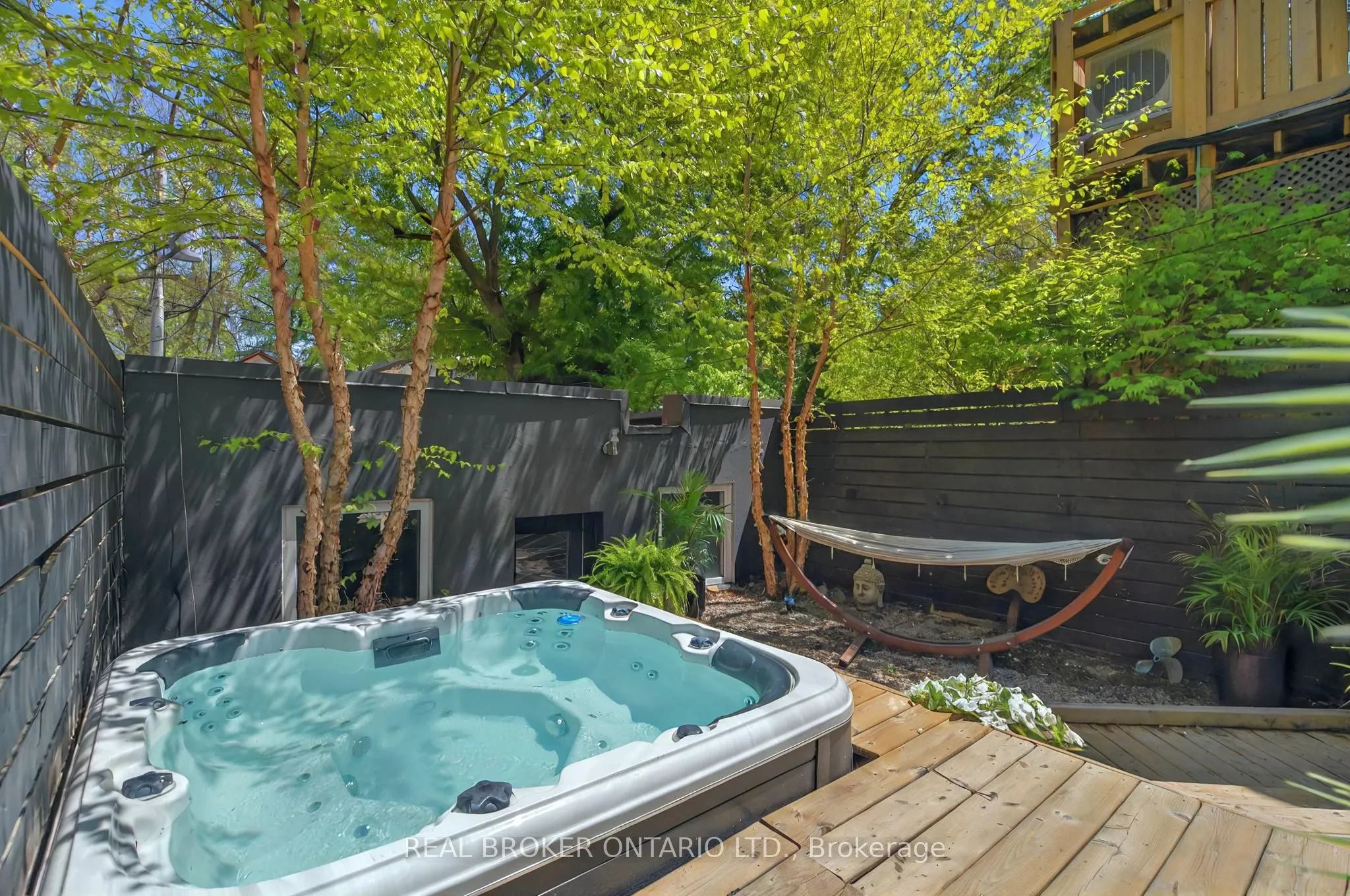 143 Parkmount Road