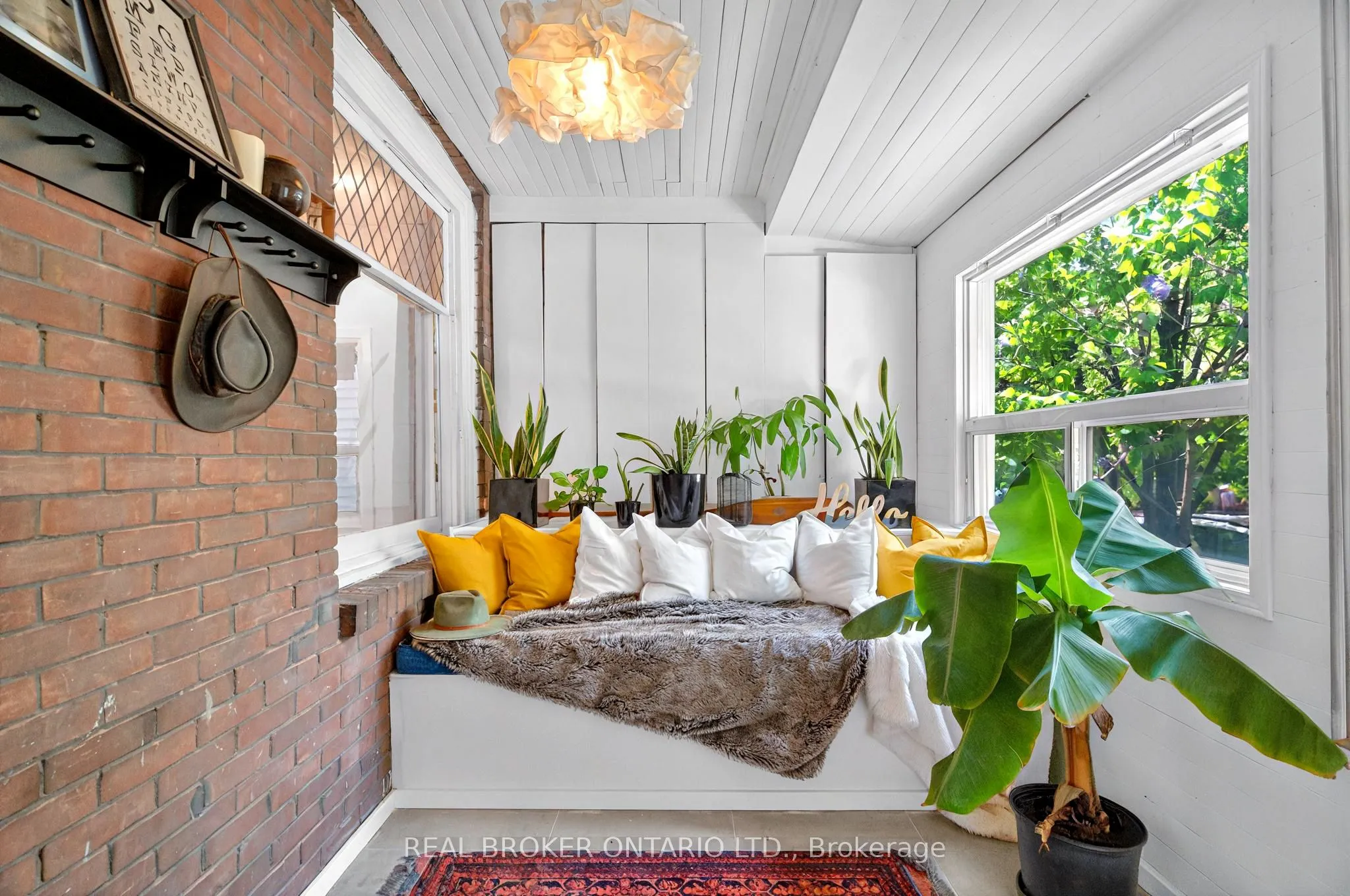 143 Parkmount Road