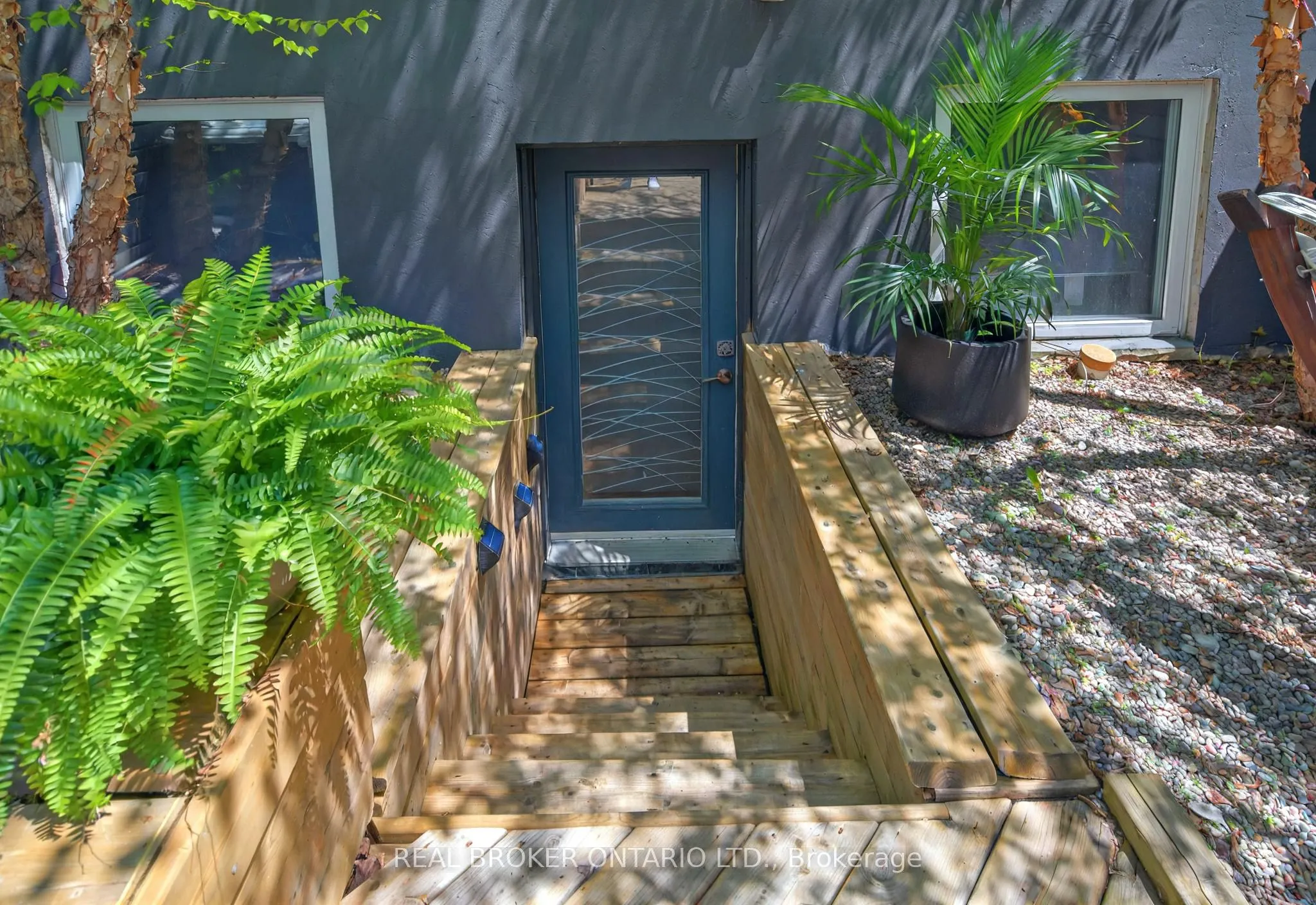 143 Parkmount Road