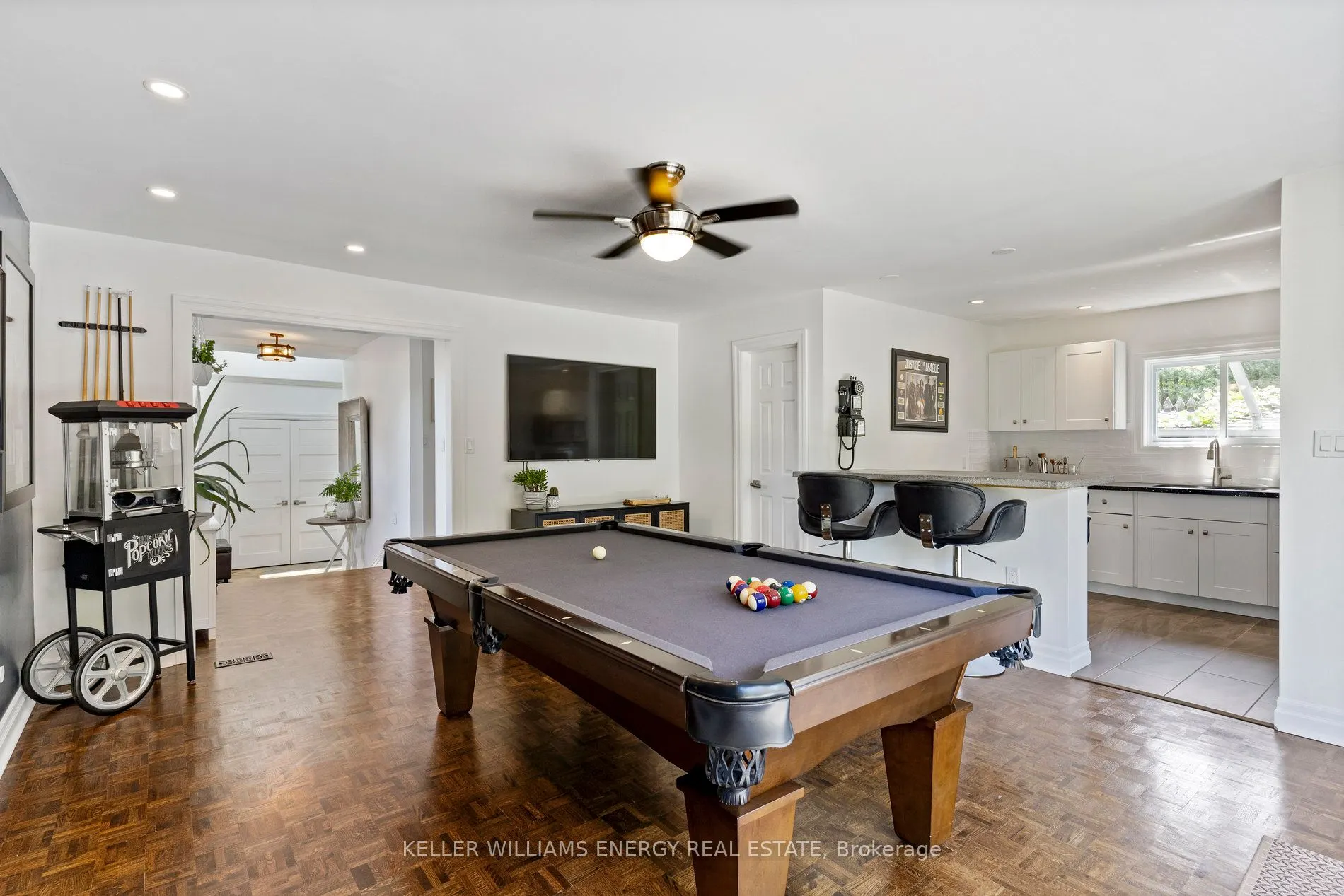 141 Cedar Crest Beach Road