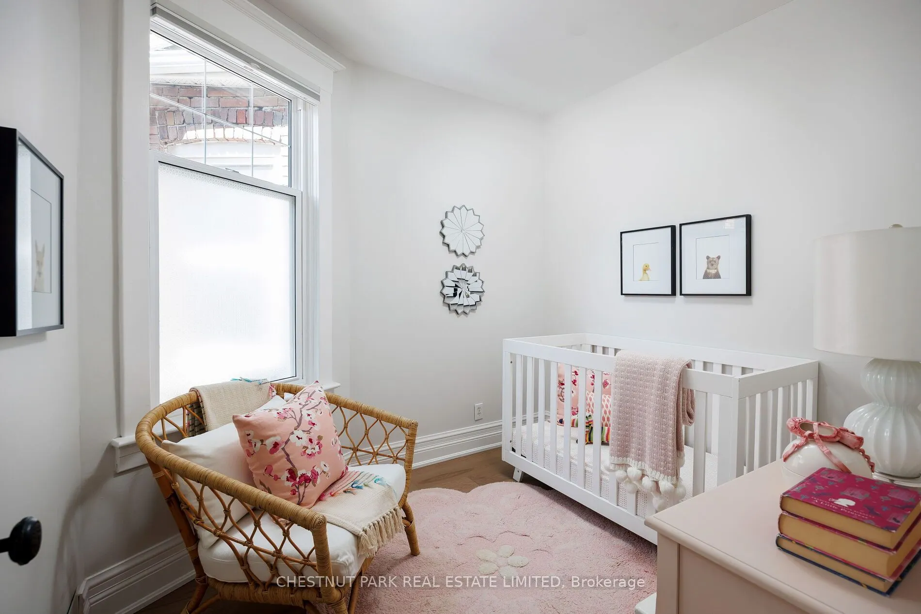 33 Tennis Crescent