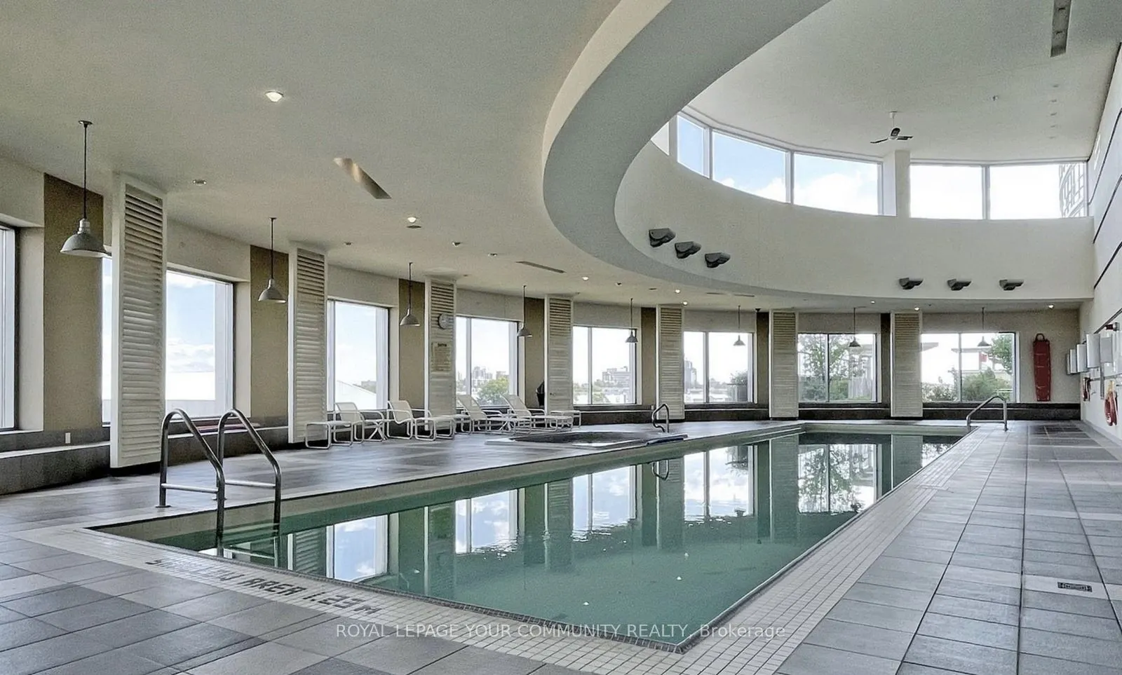 36 Lee Centre Drive, #1205