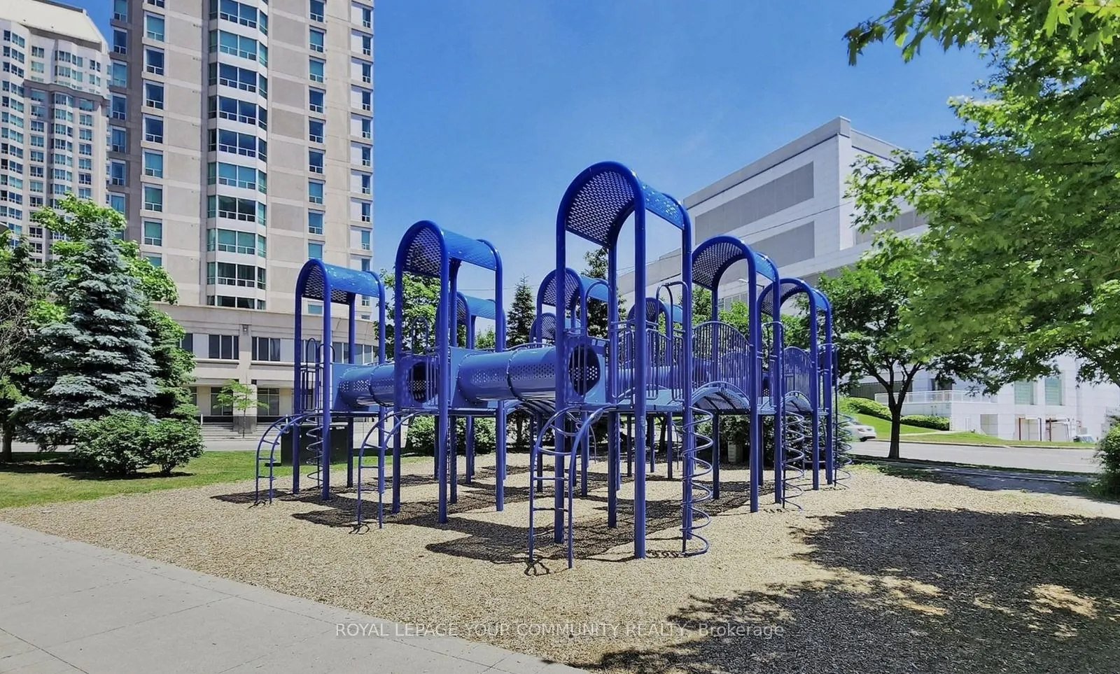 36 Lee Centre Drive, #1205