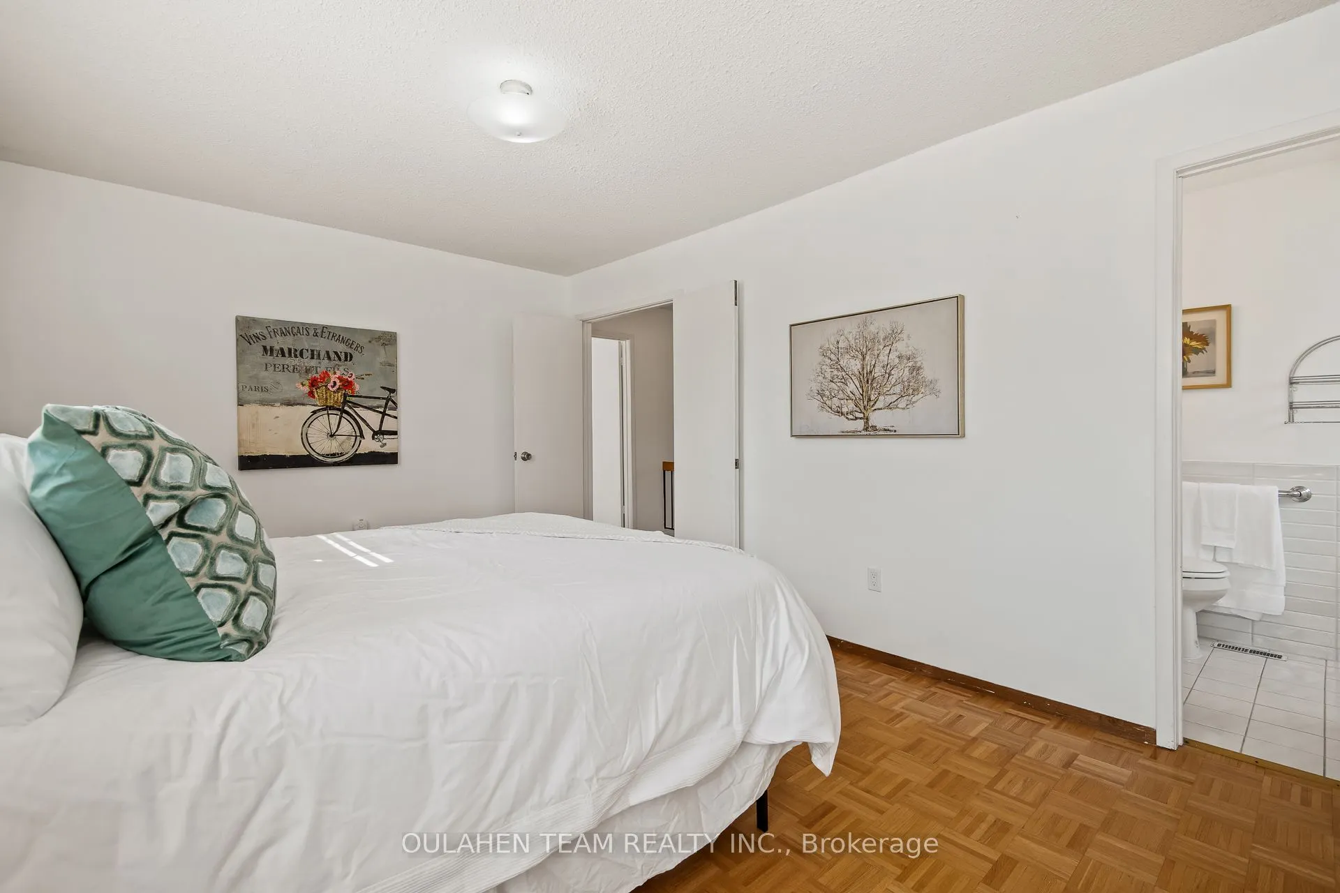 27 Hornshill Drive