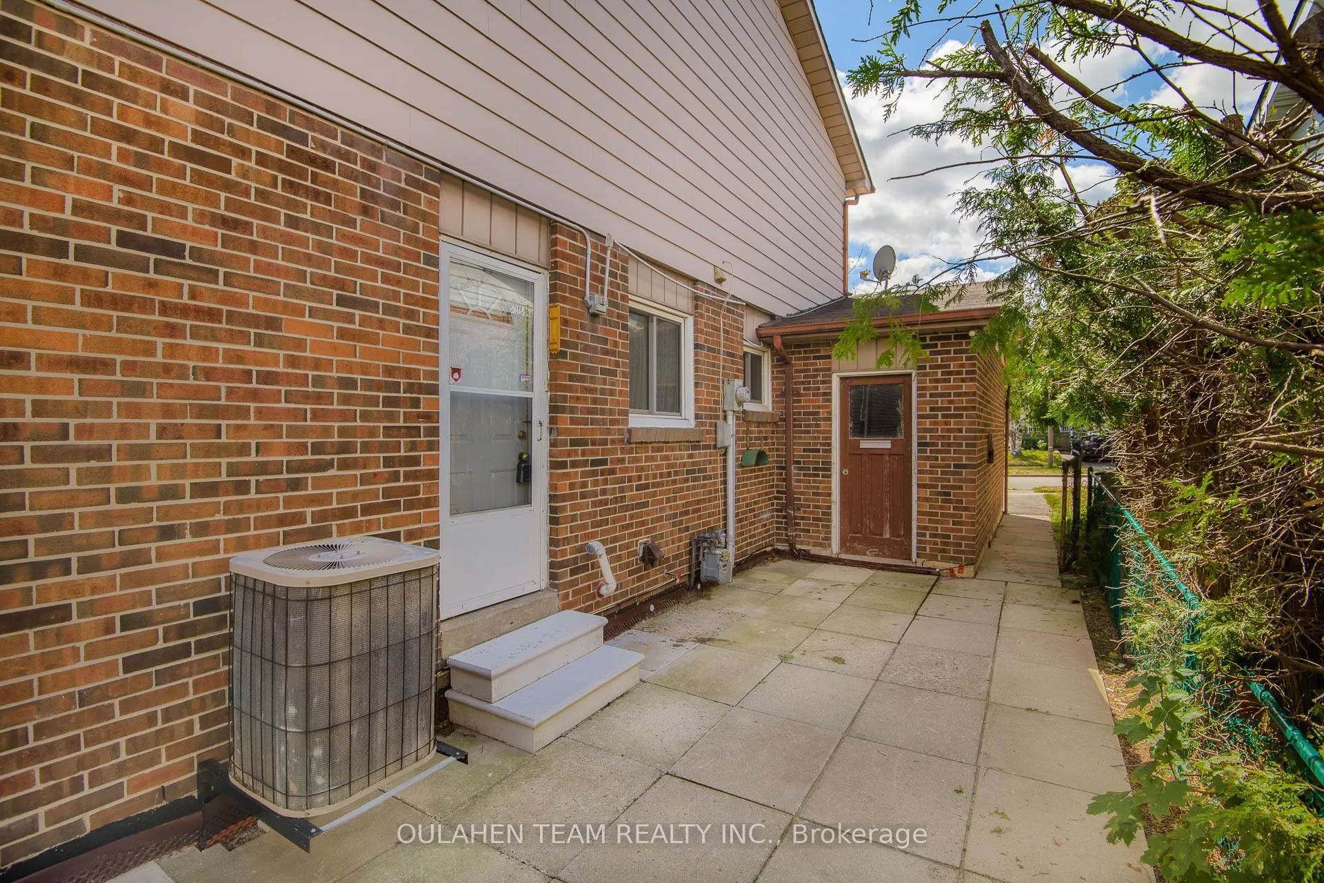 27 Hornshill Drive
