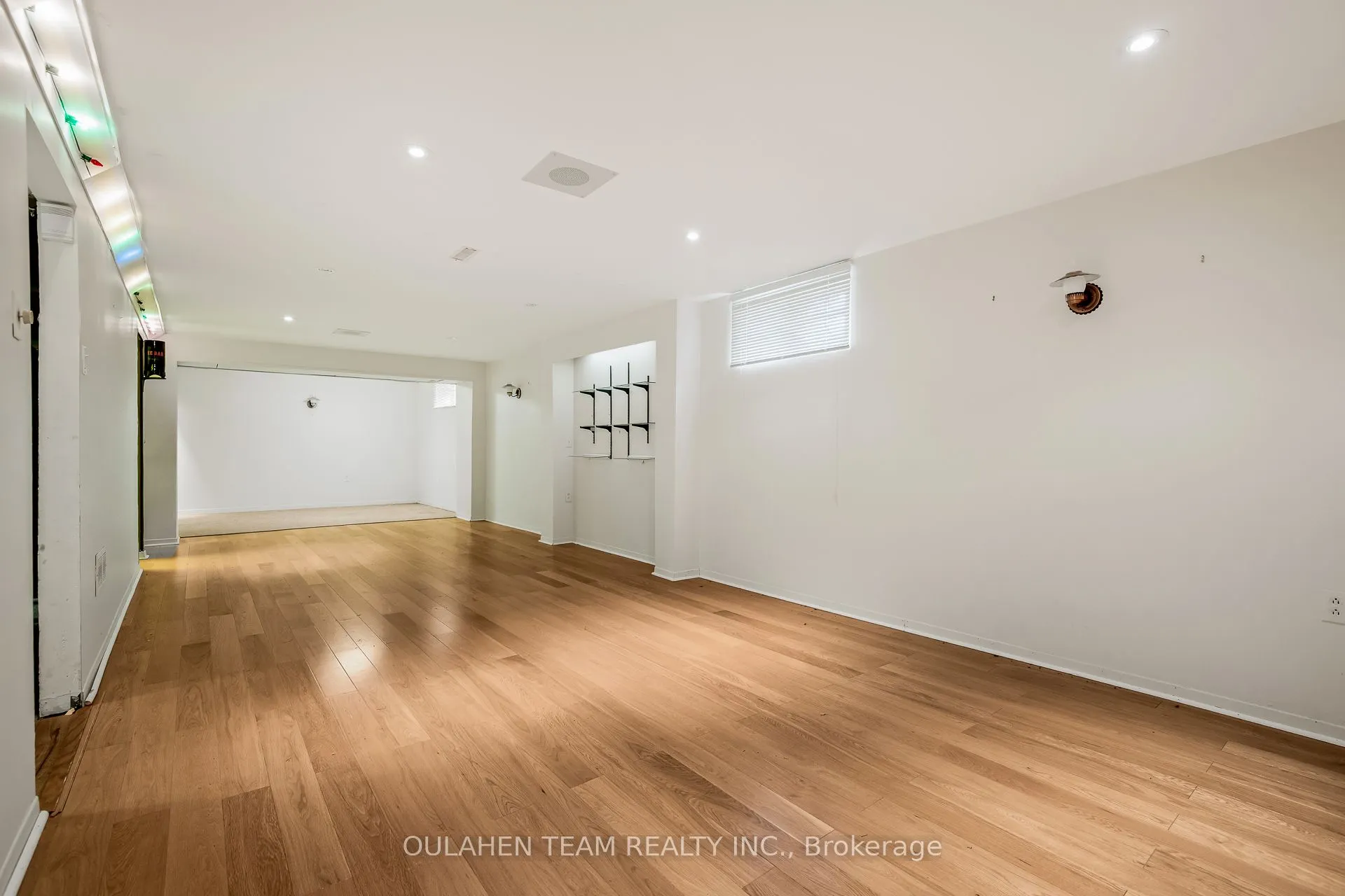 27 Hornshill Drive