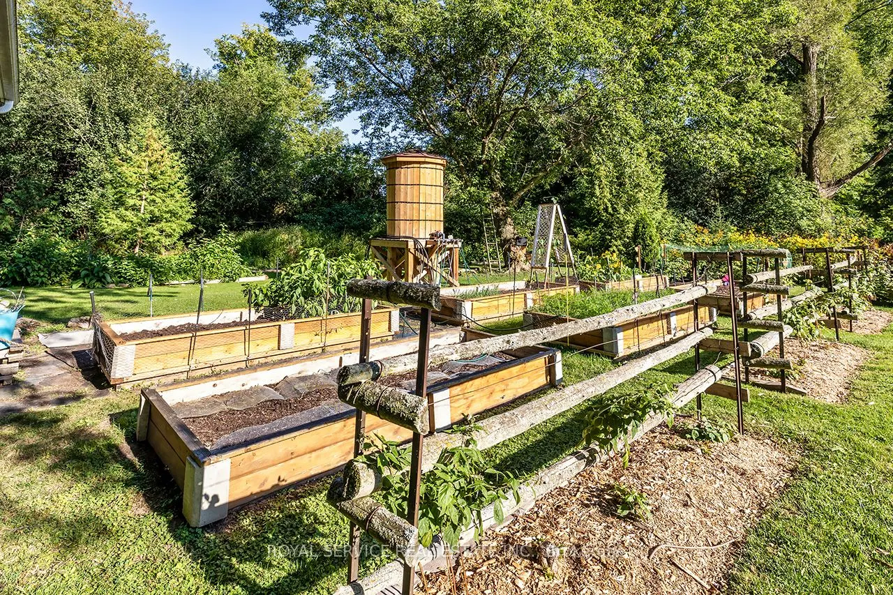 5781 Ochonski Road