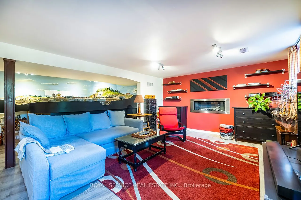 5781 Ochonski Road