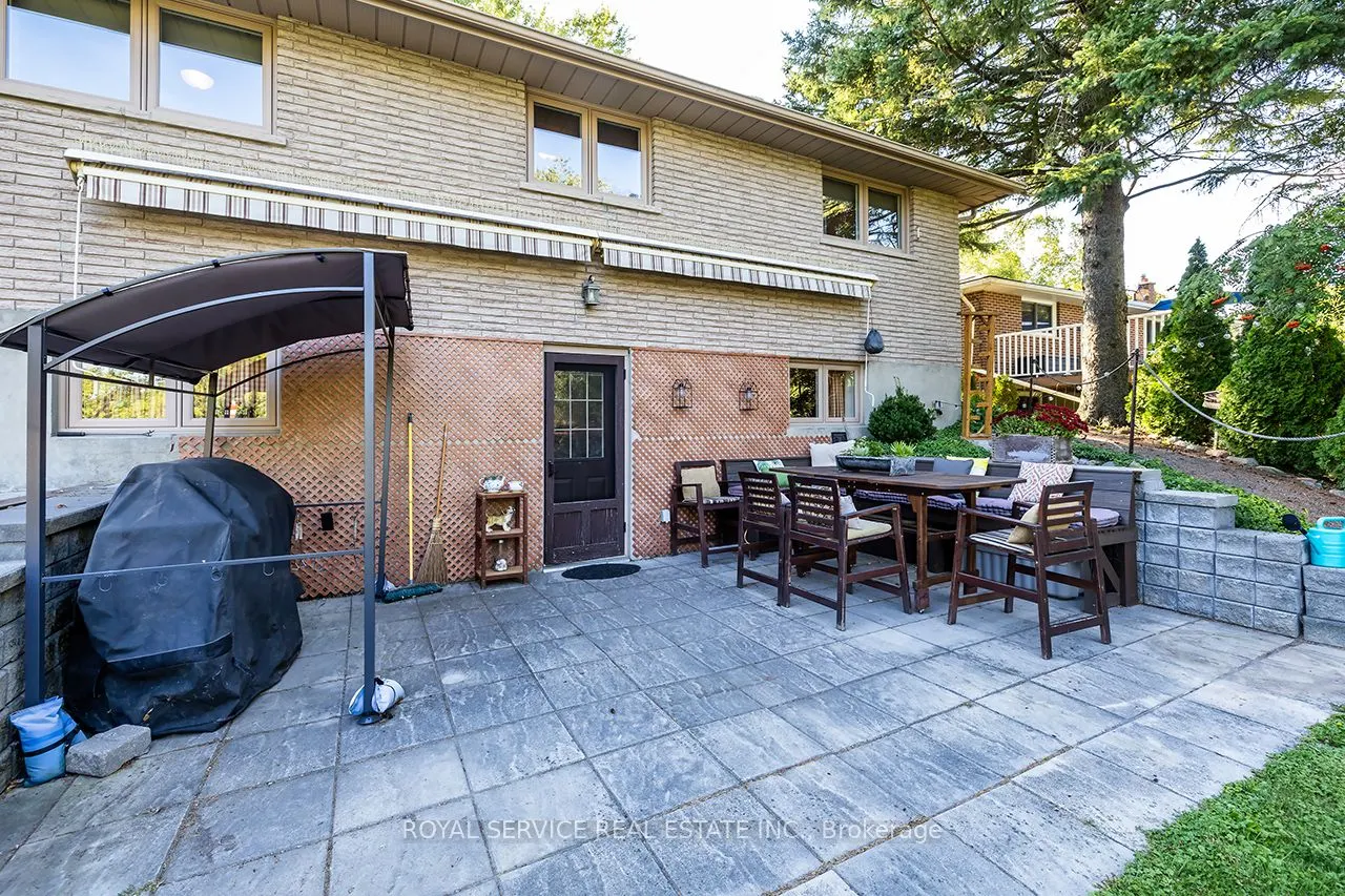 5781 Ochonski Road