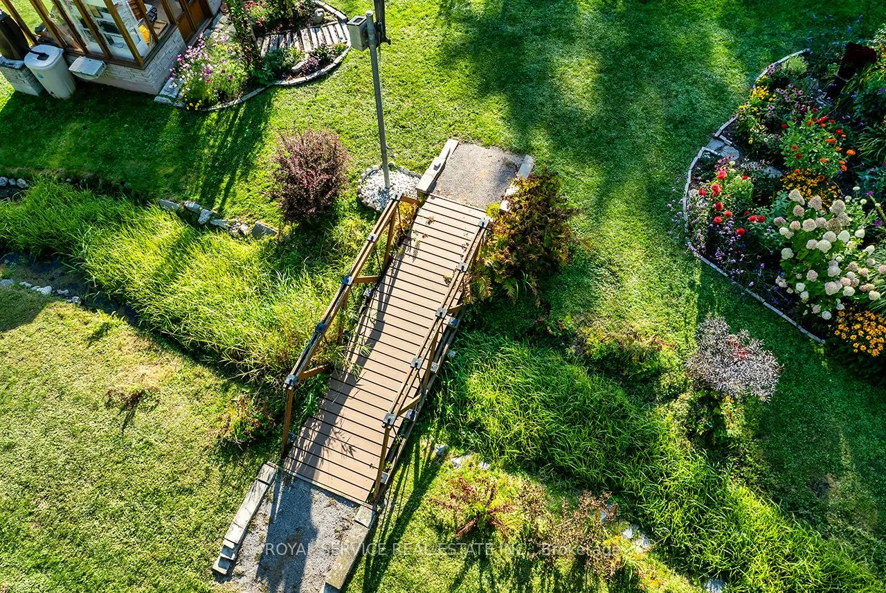 5781 Ochonski Road