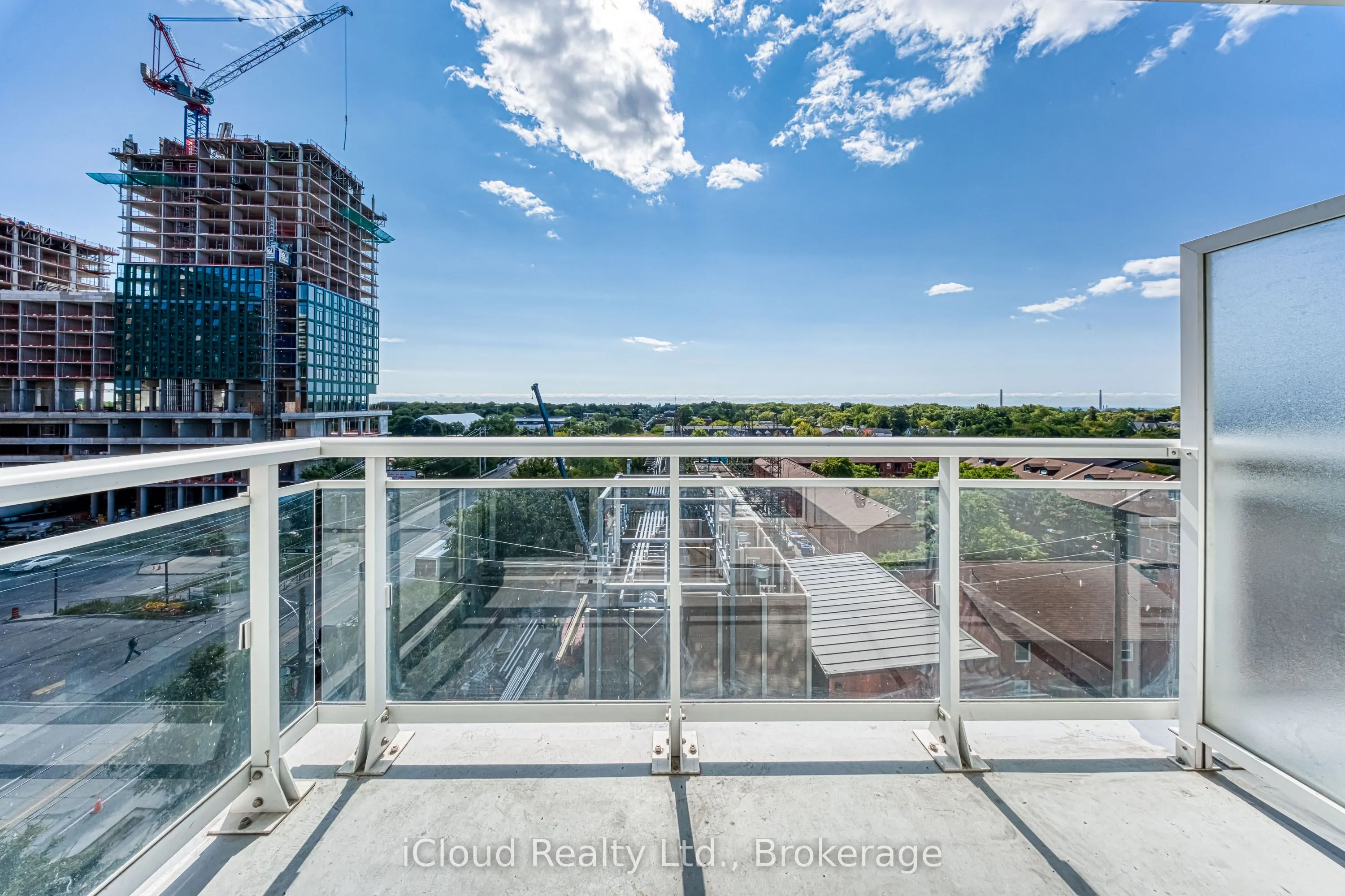 286 Main Street, #712