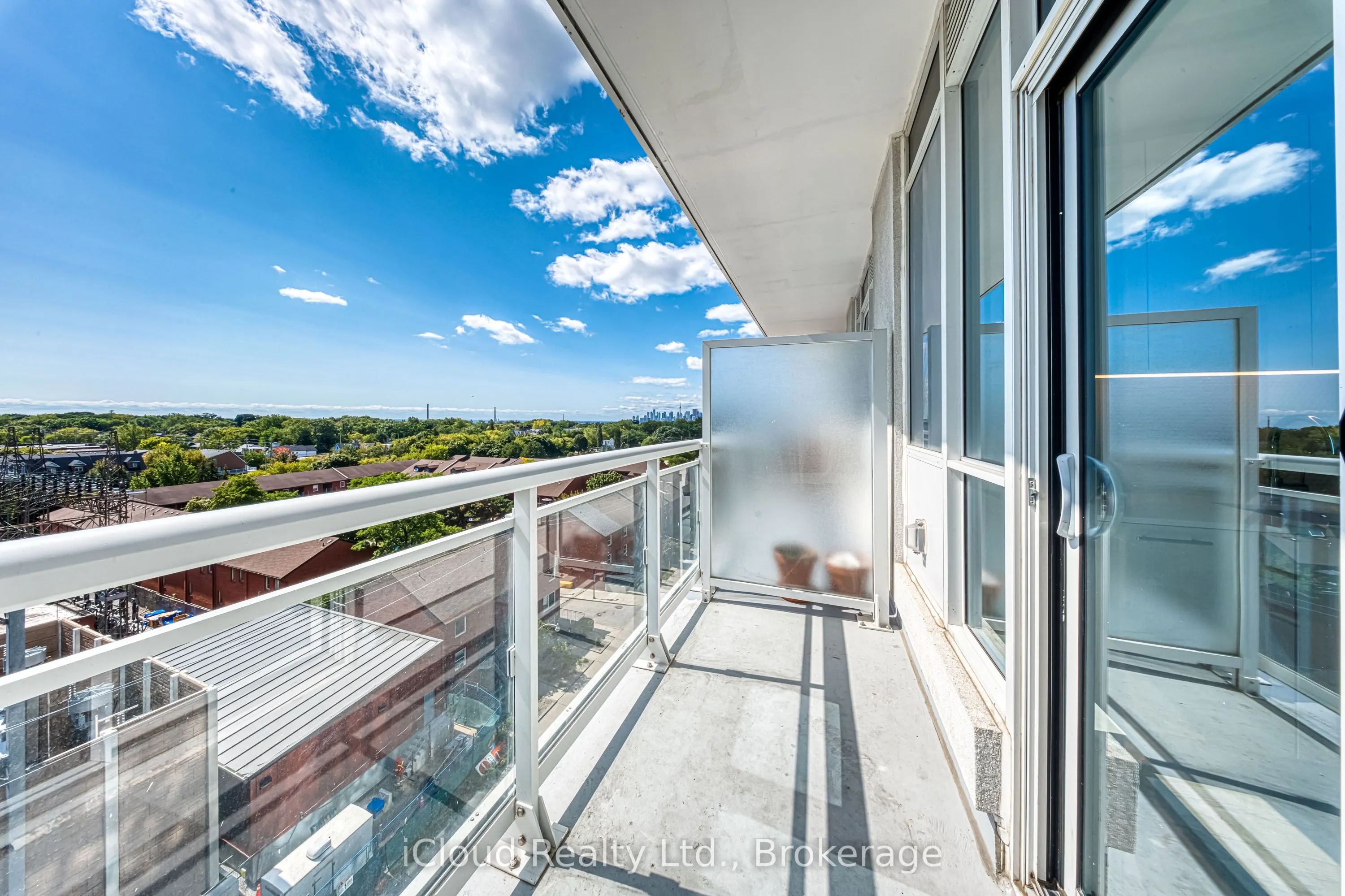 286 Main Street, #712