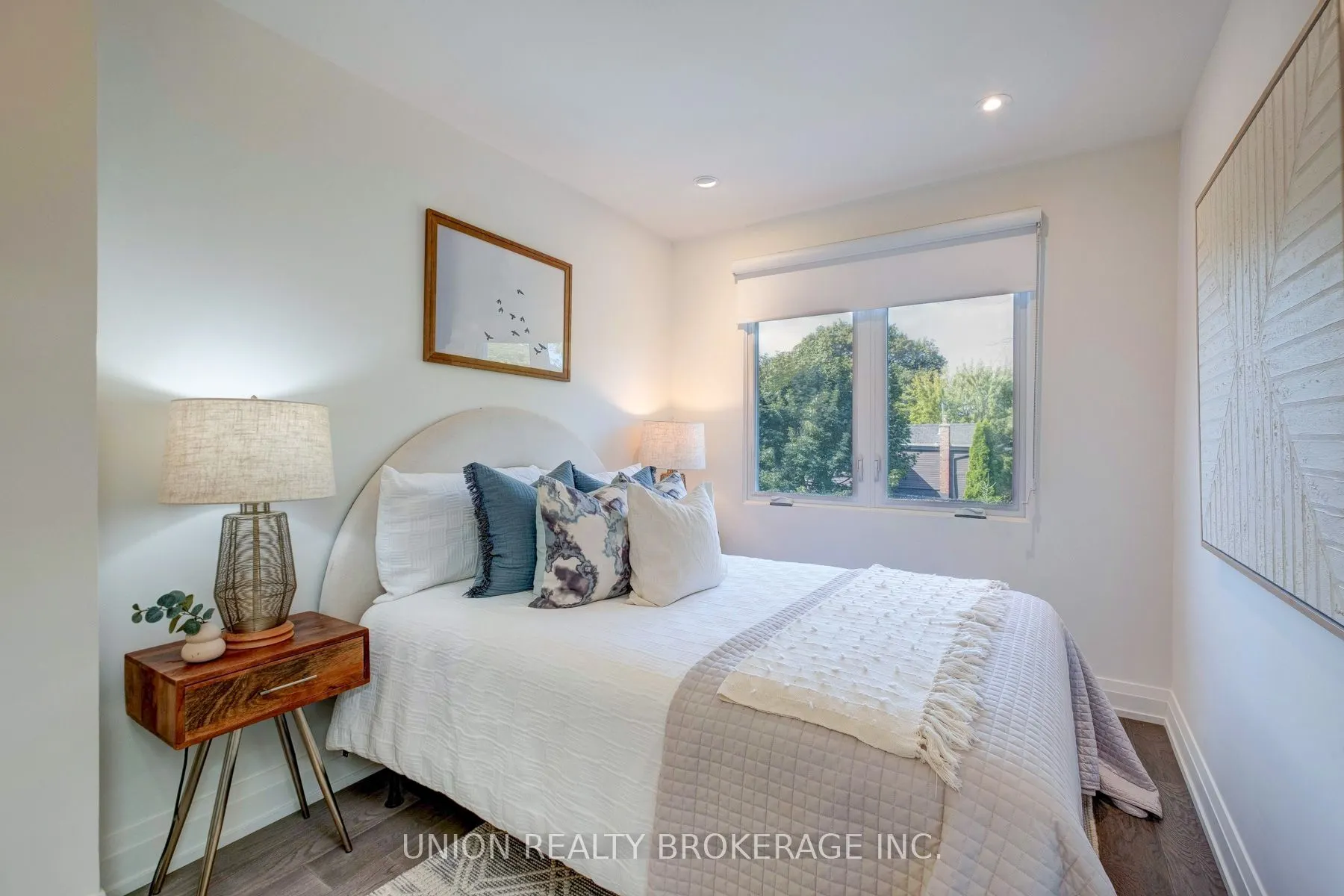 26 Greenwood Avenue