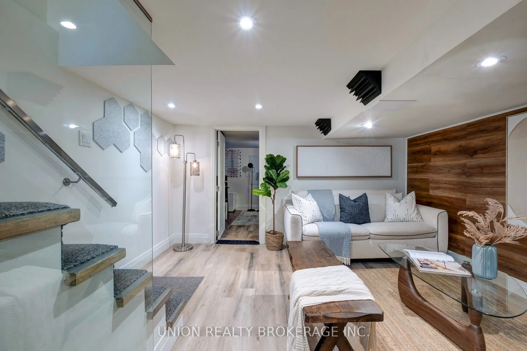 26 Greenwood Avenue