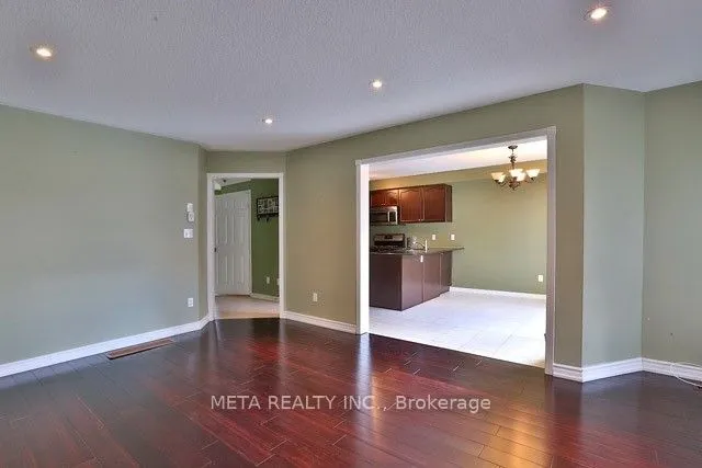1628 Glenbourne Drive
