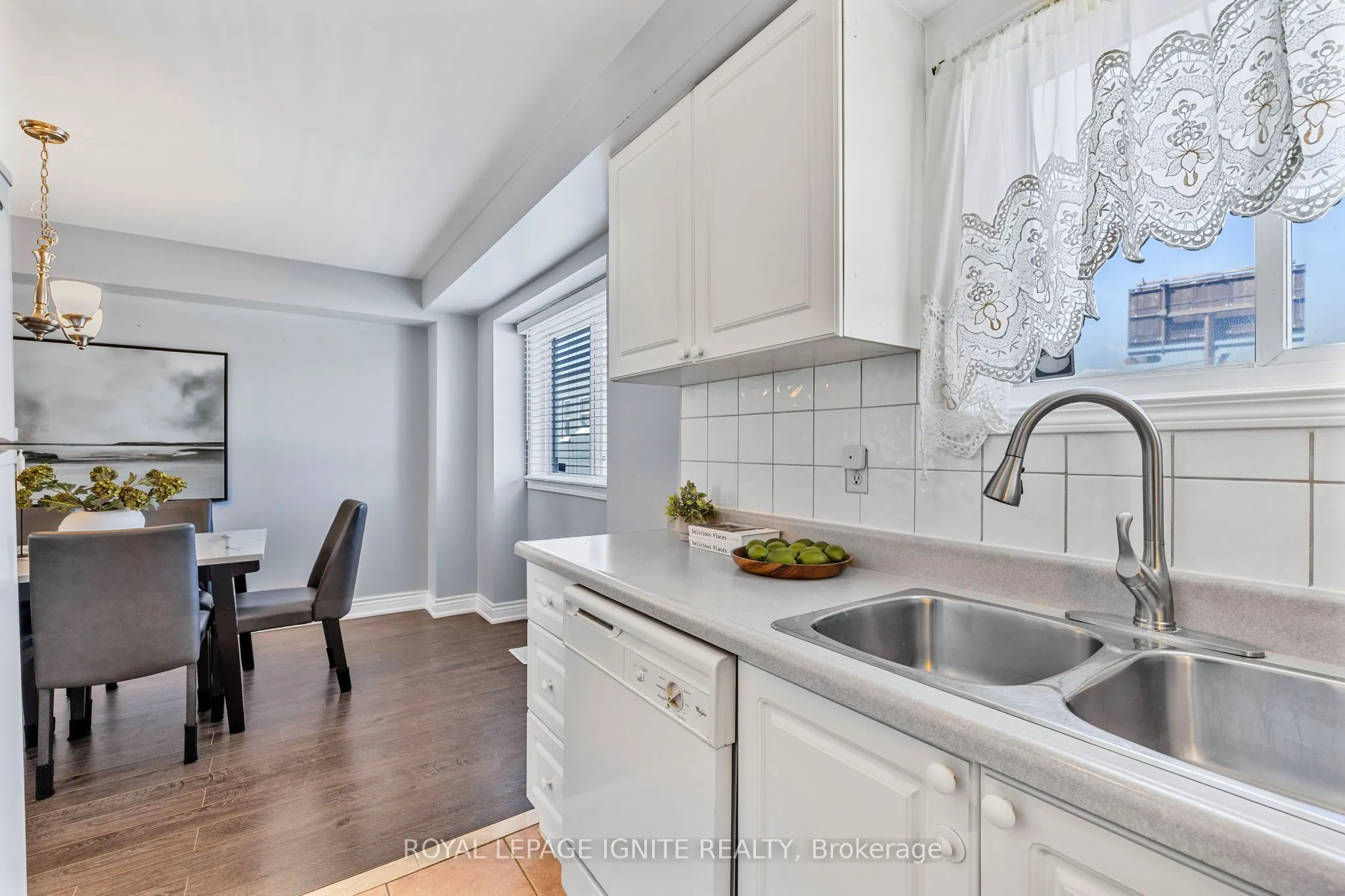 12 Eli Shackleton Court