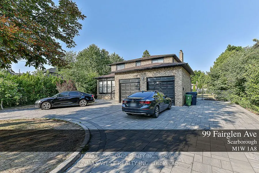 99 Fairglen Avenue, #Lower