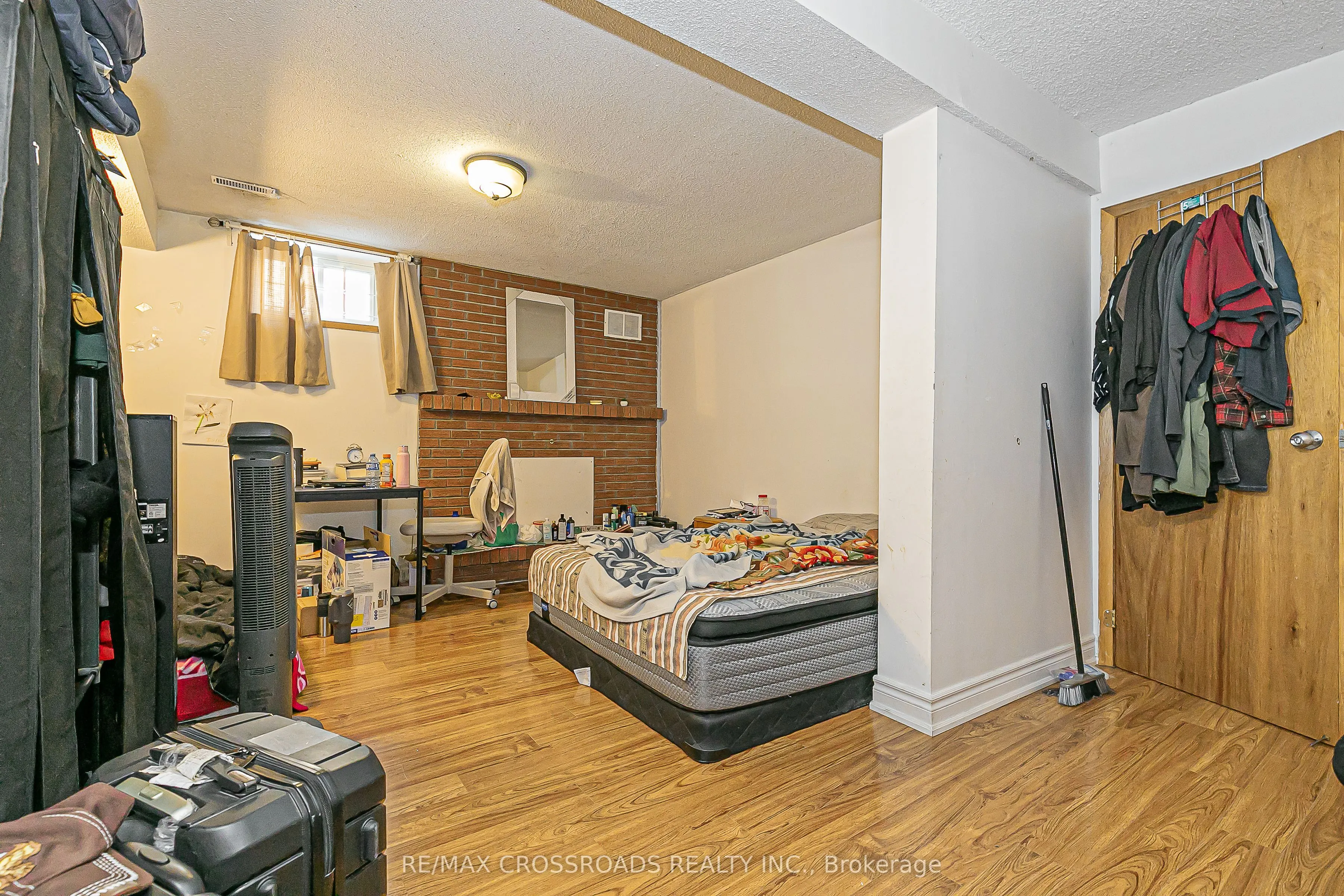 99 Fairglen Avenue, #Lower