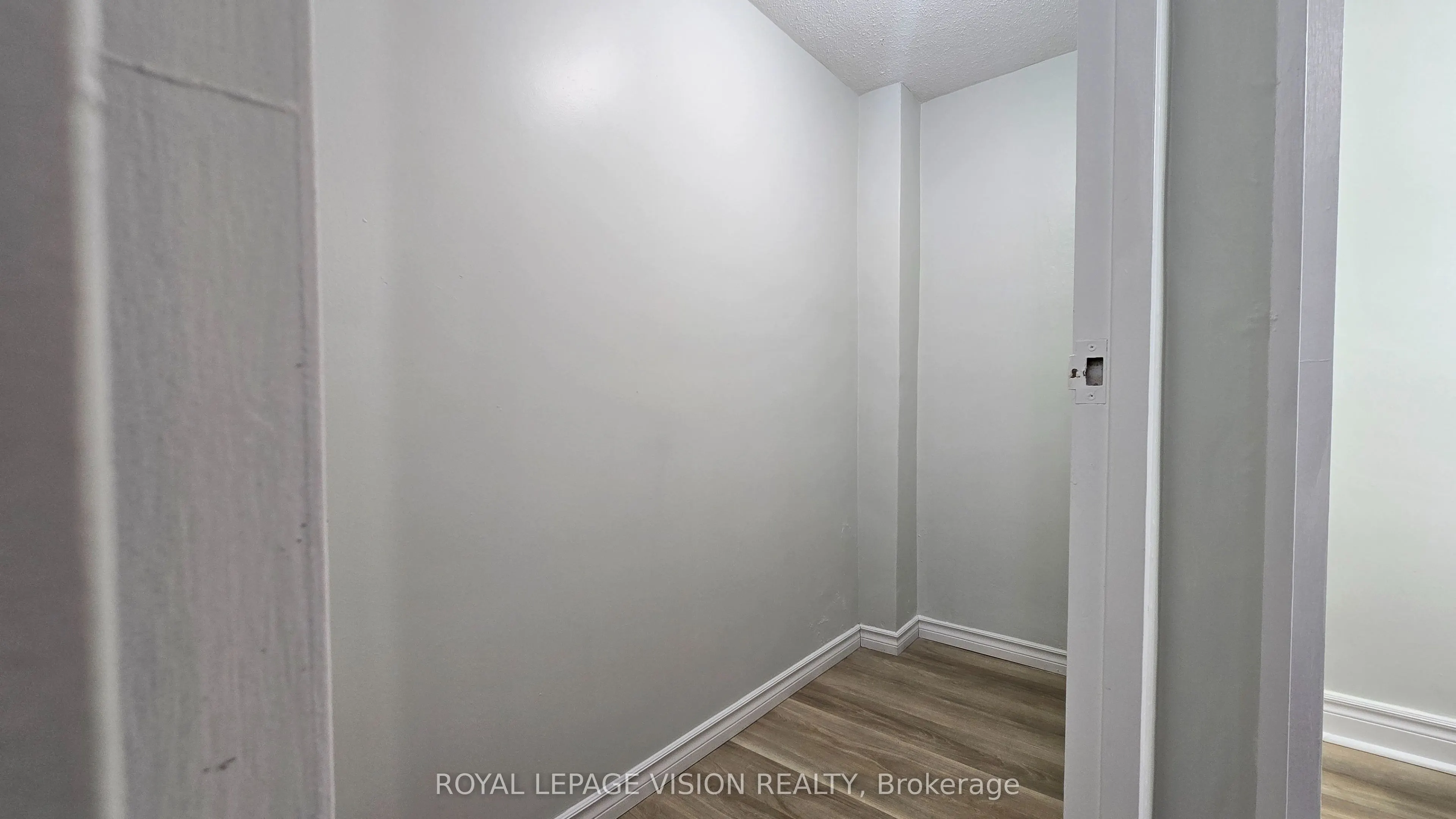 6 Crescent Town Road, #406
