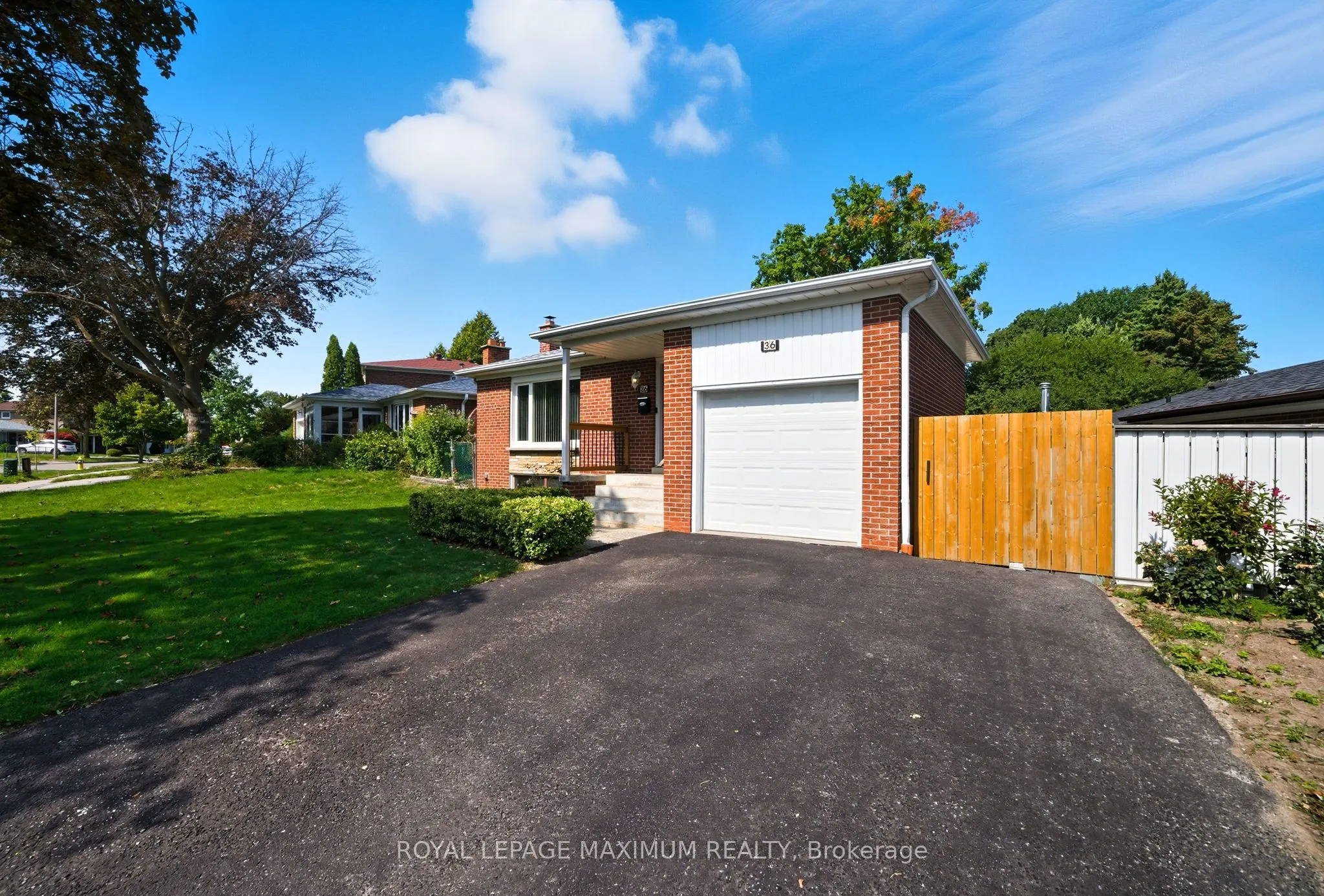 36 Boarhill Drive
