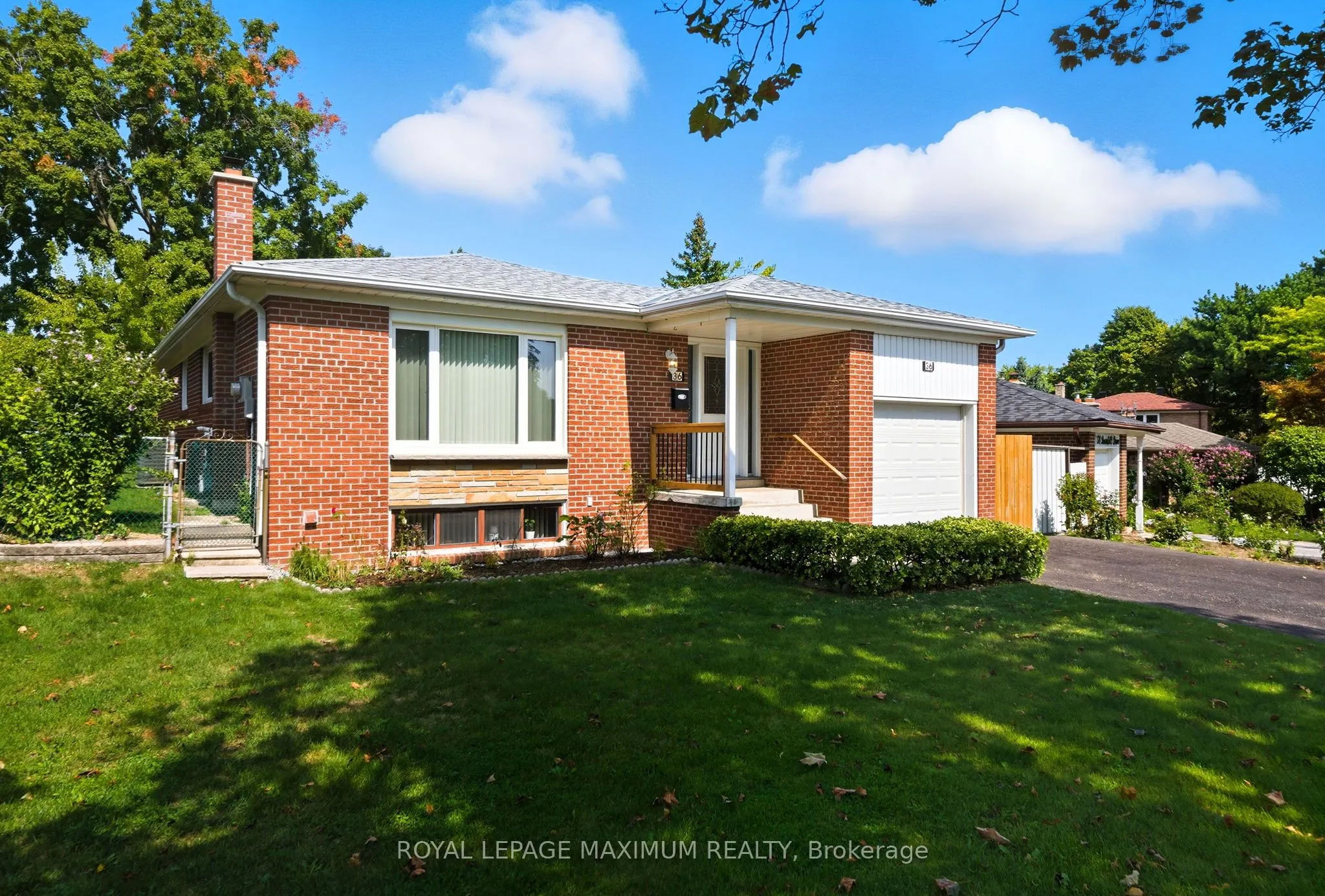 36 Boarhill Drive