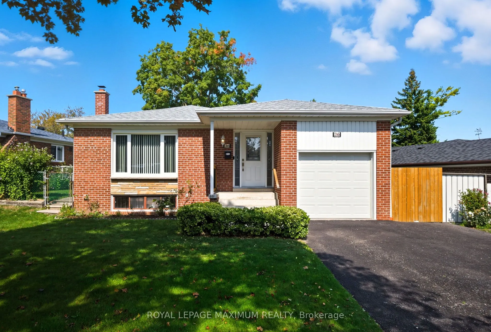 36 Boarhill Drive