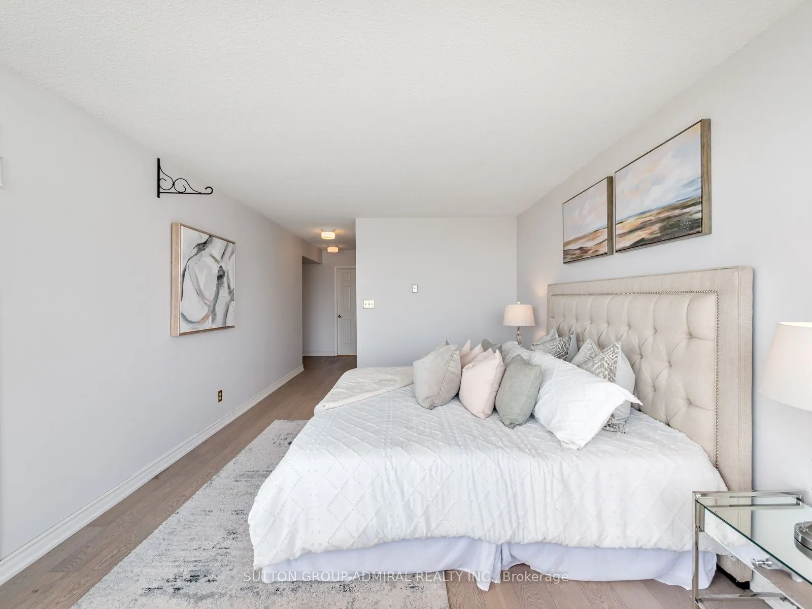175 Bamburgh Circle, #1904