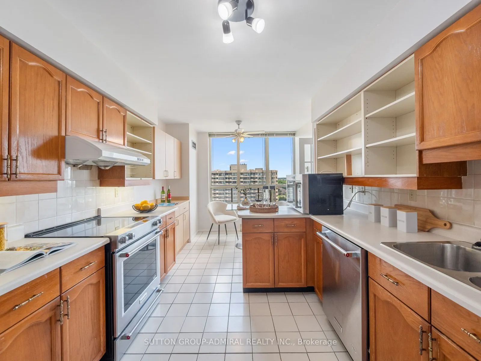 175 Bamburgh Circle, #1904