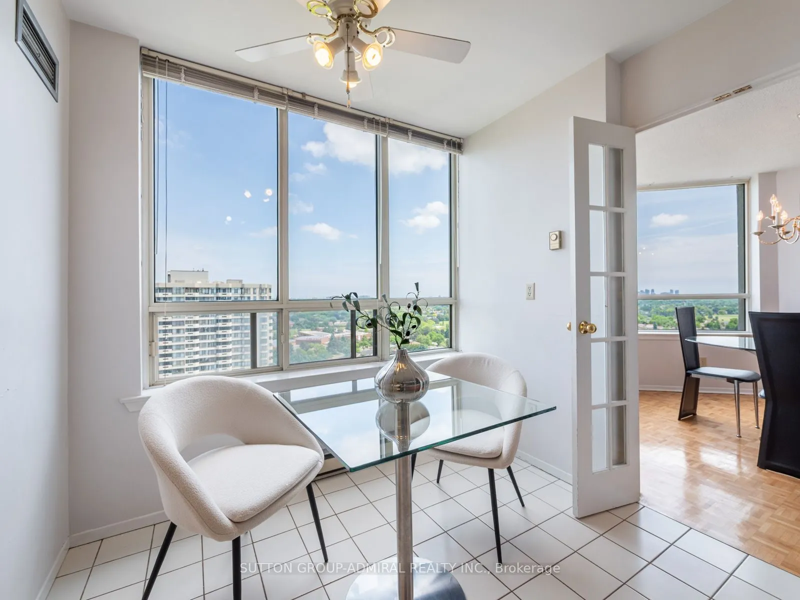 175 Bamburgh Circle, #1904