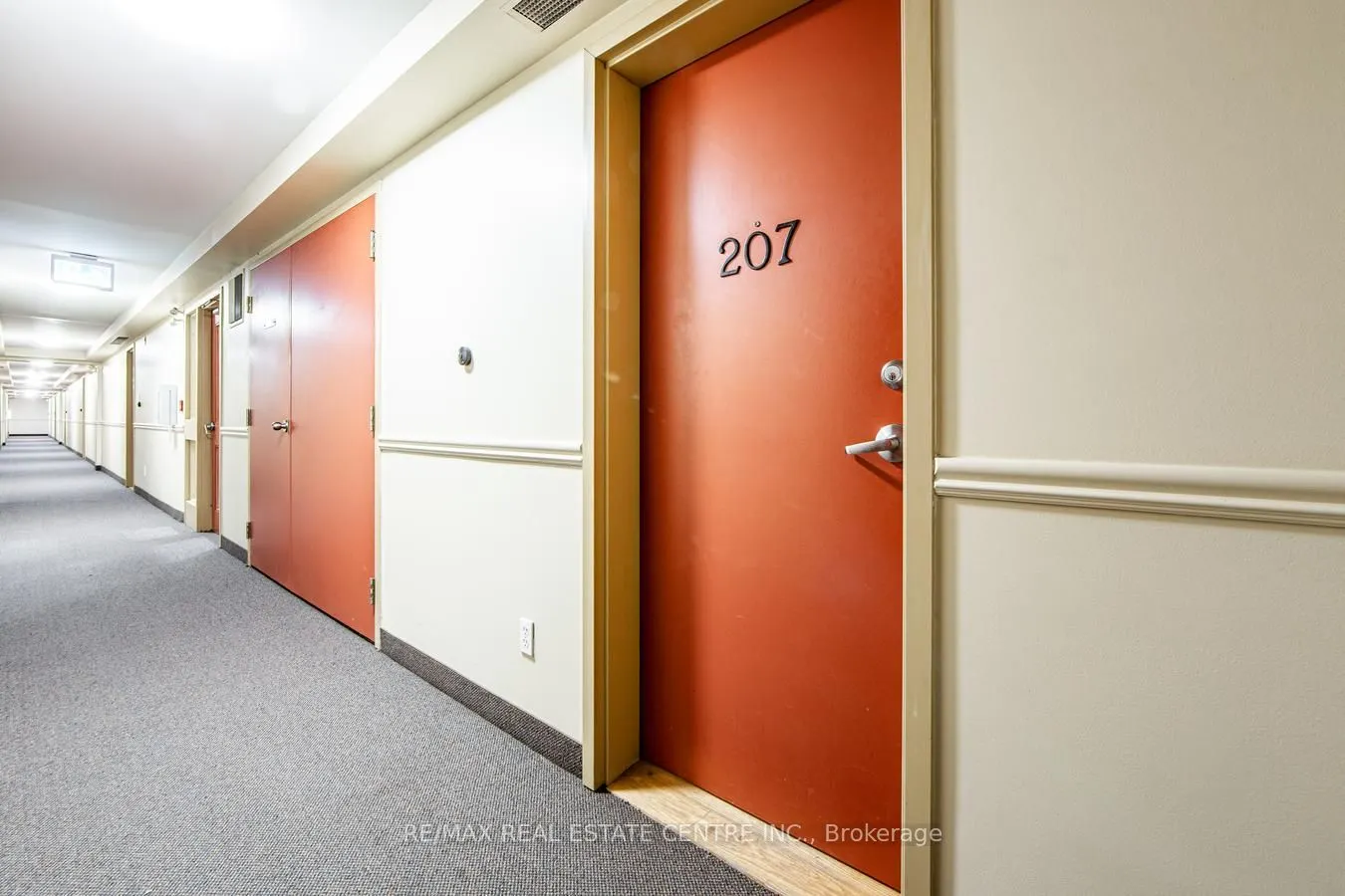 106 Aspen Springs Drive, #207