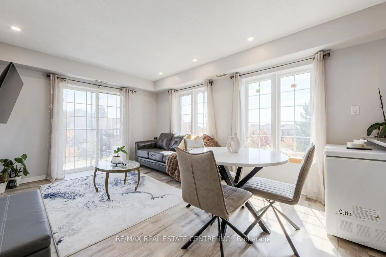 106 Aspen Springs Drive, #207