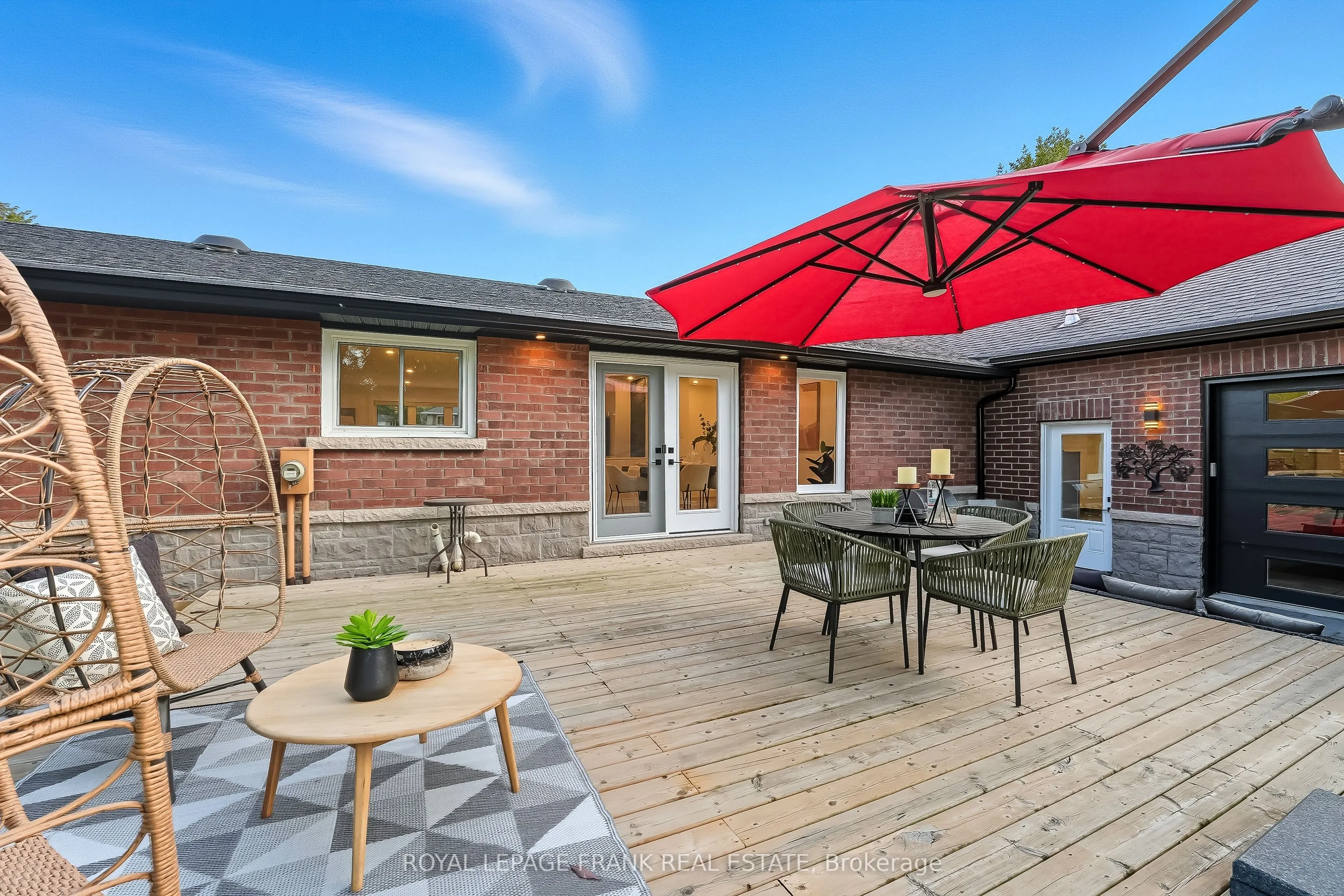 393 Lorne Street
