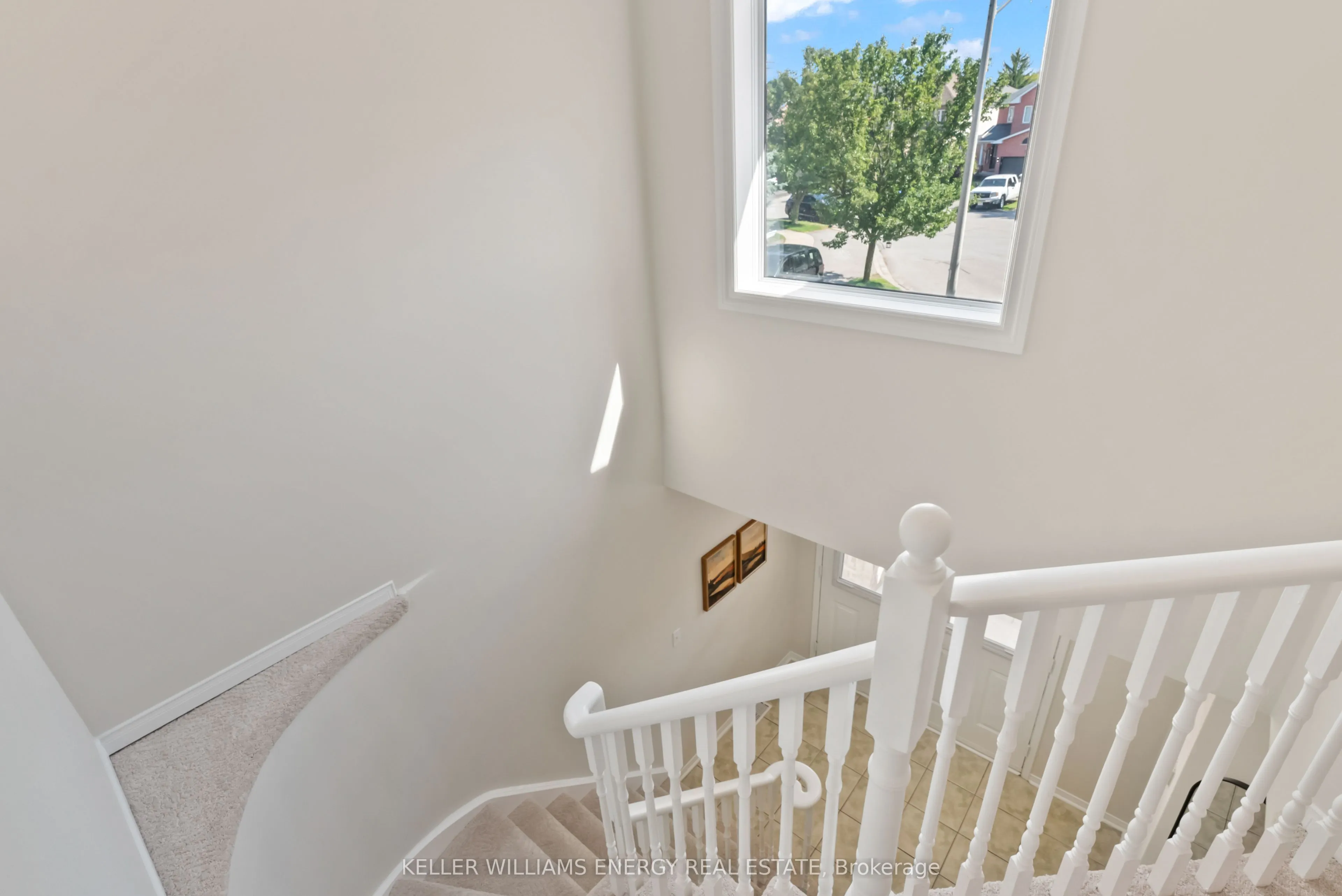 102 Lownie Court