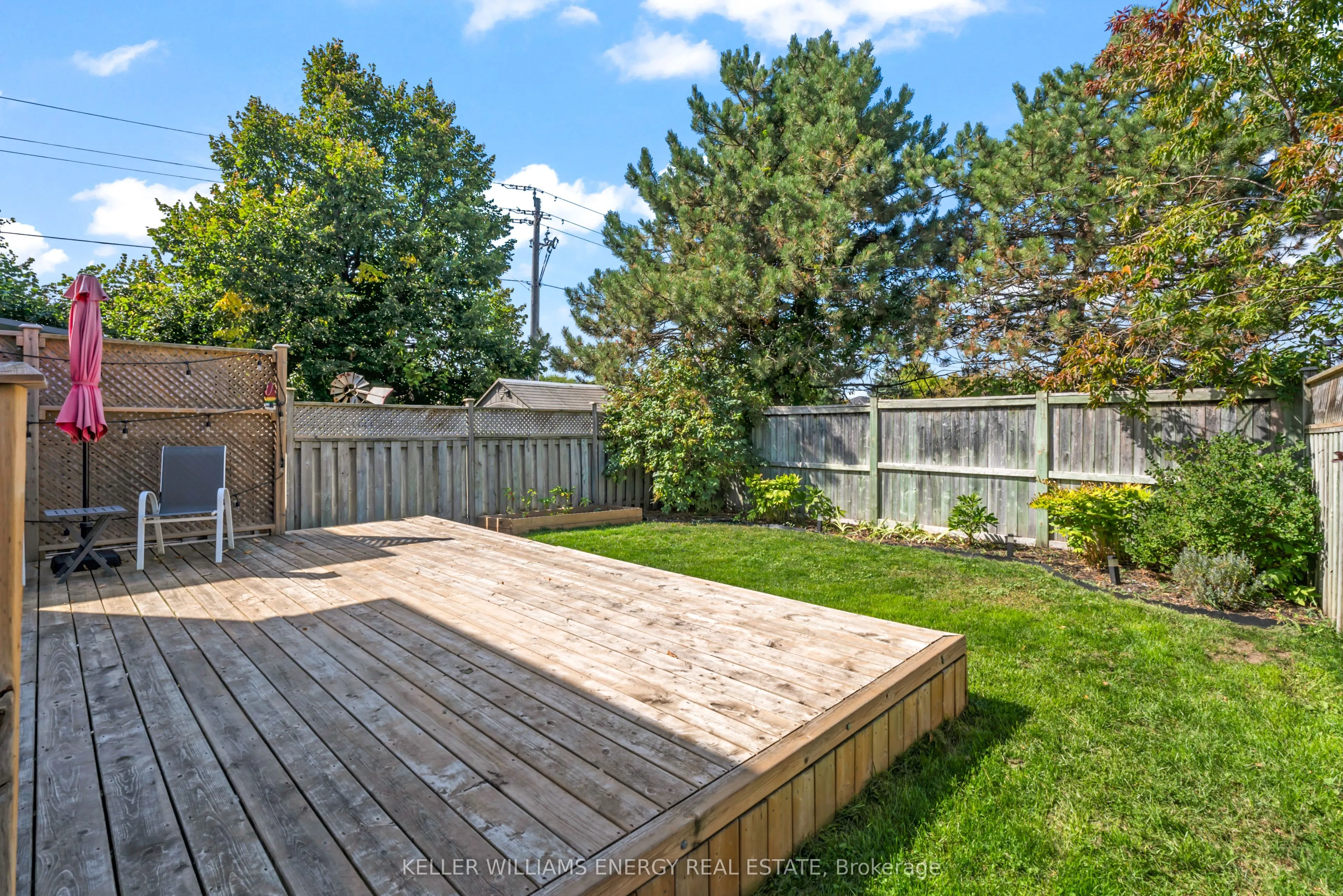 102 Lownie Court